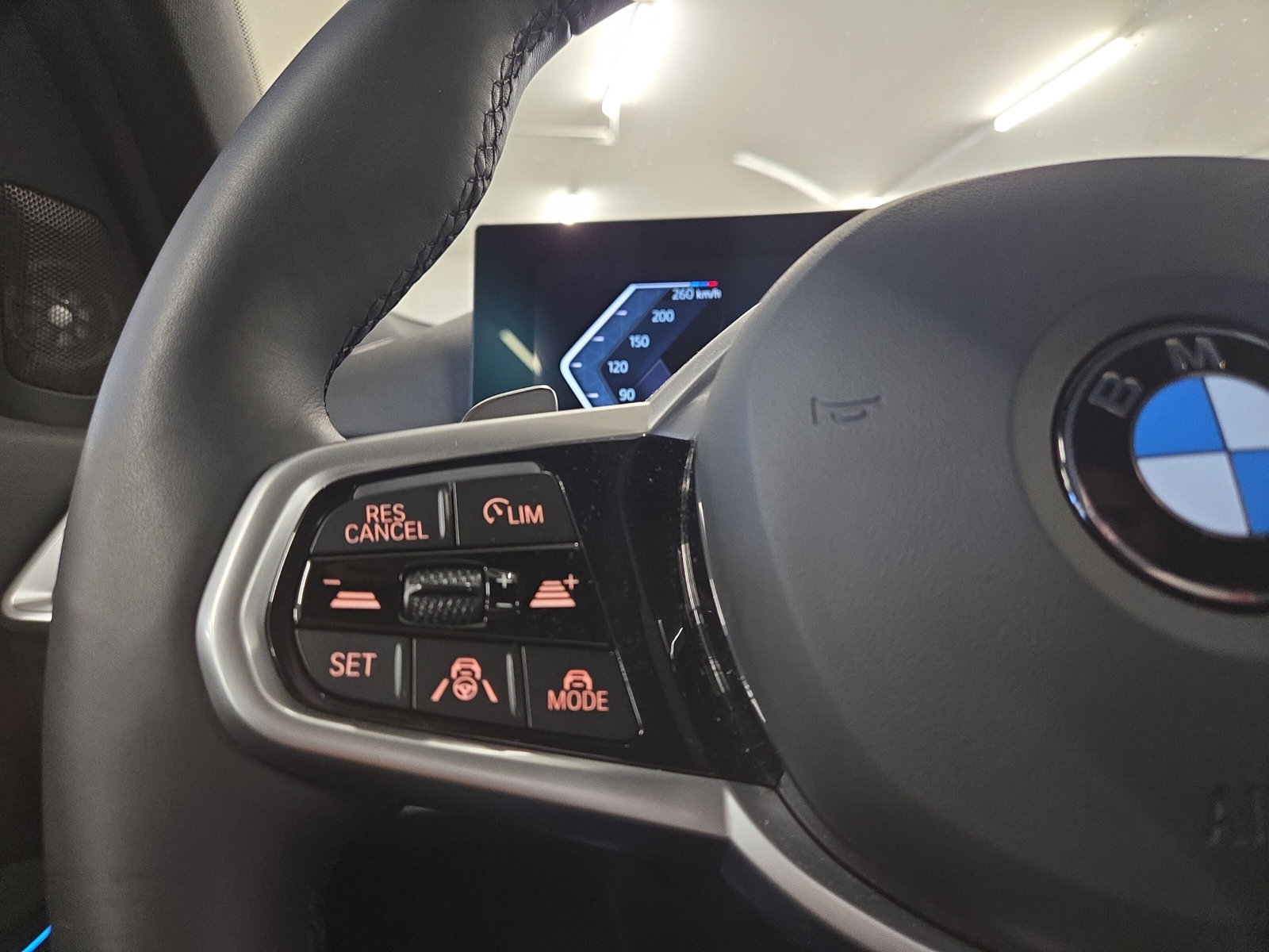 BMW 330i Touring xDrive Steptronic M Sport Pro-image-13