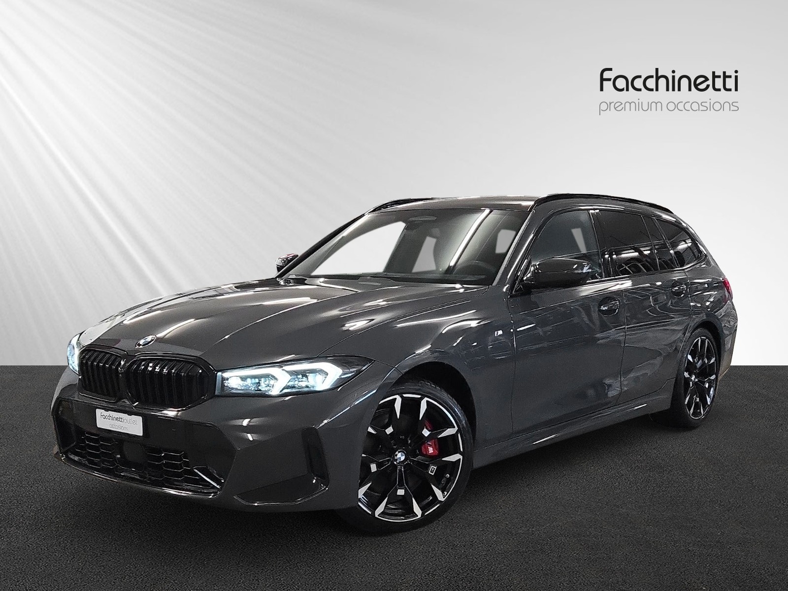 BMW 330i Touring xDrive Steptronic M Sport Pro-image-0