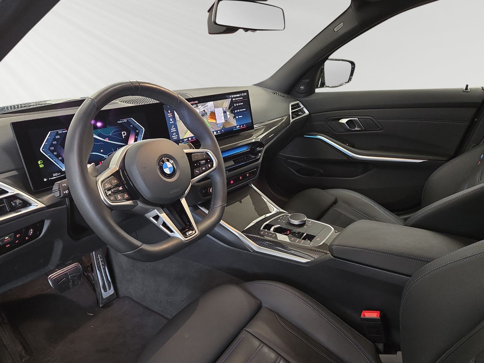 BMW 330i Touring xDrive Steptronic M Sport Pro-image-3