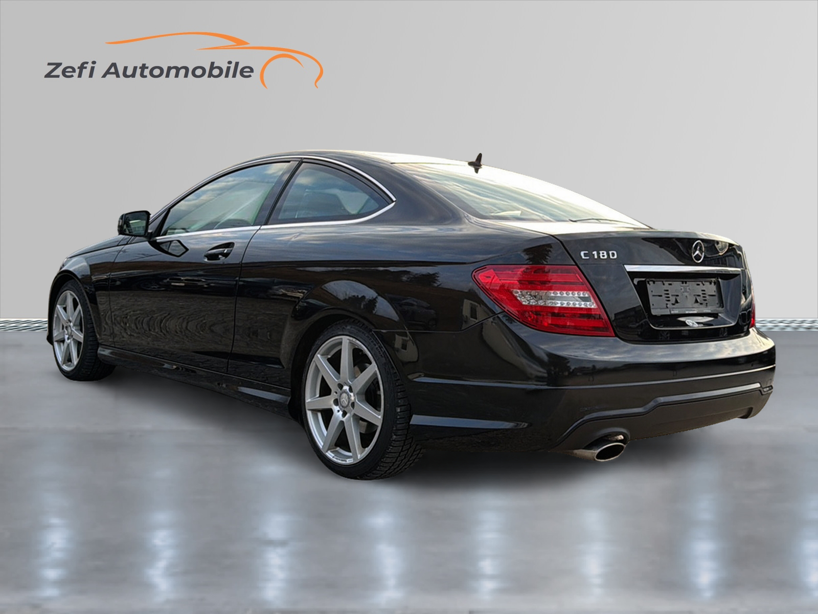 MERCEDES-BENZ C 180 Coupé 7G-Tronic-image-2