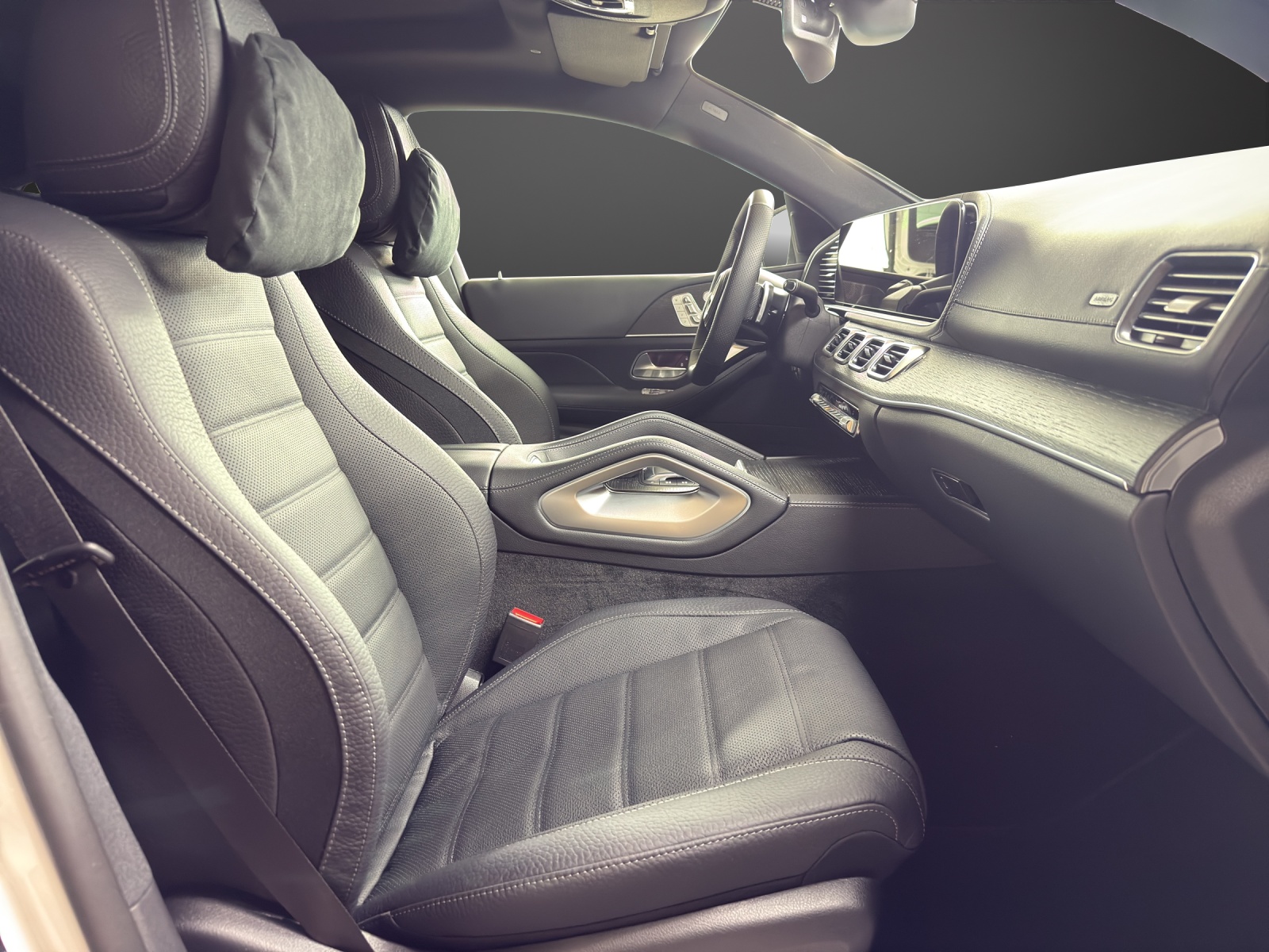 MERCEDES-BENZ GLE 400 e 4MATIC Coupé with EQ Hybrid Technology-image-11