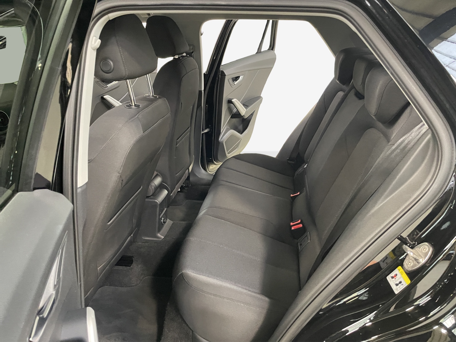 AUDI Q2 40 TFSI Attraction quattro S-tronic-image-11