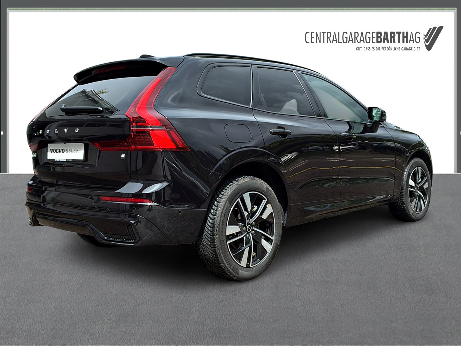 VOLVO XC60 2.0 T6 TE Plus Dark eAWD-image-7