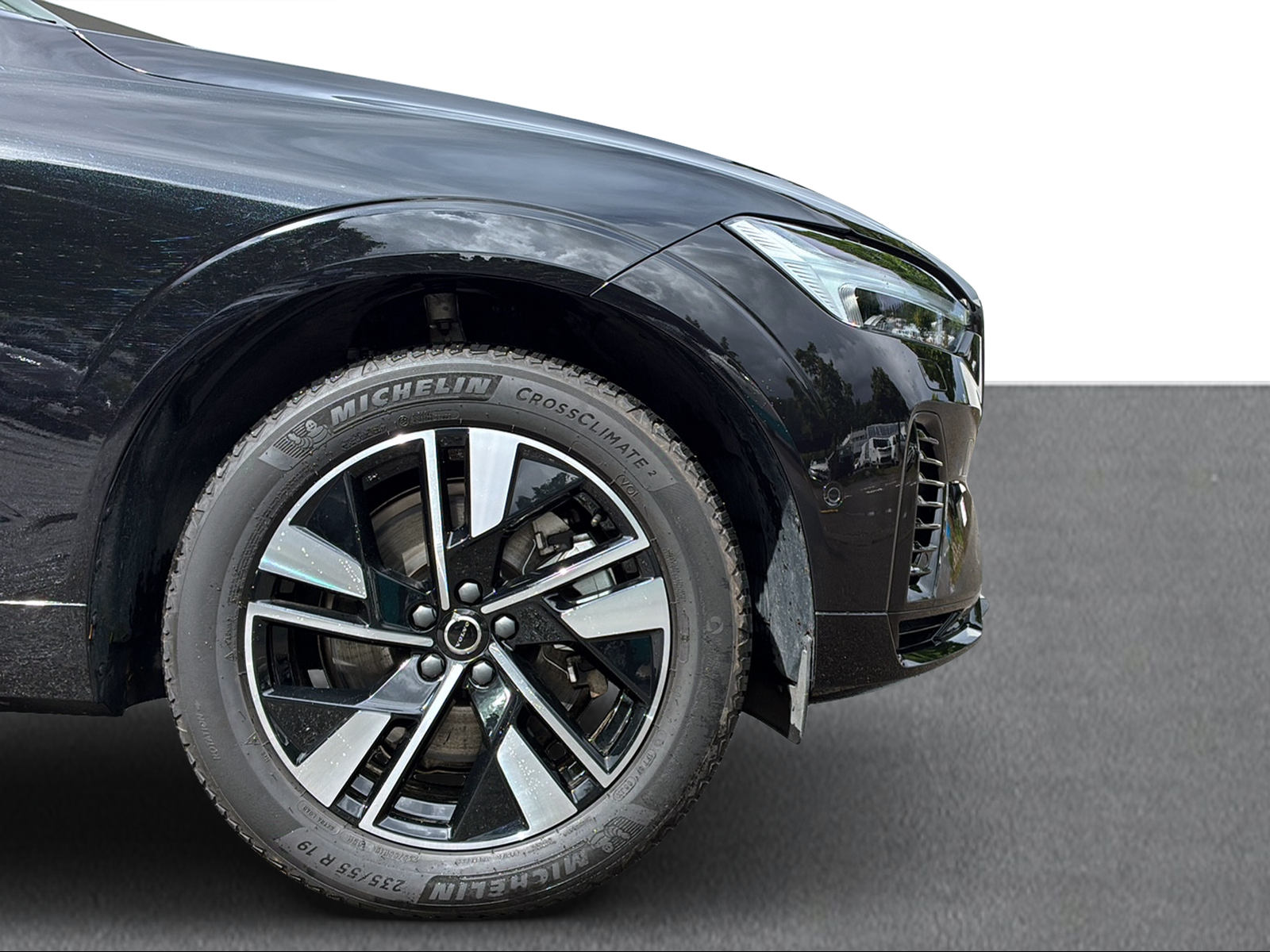 VOLVO XC60 2.0 T6 TE Plus Dark eAWD-image-15