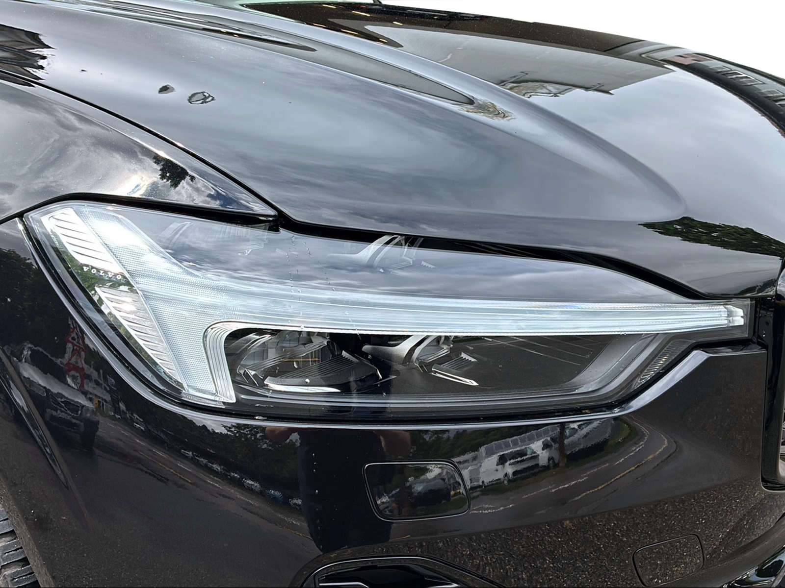 VOLVO XC60 2.0 T6 TE Plus Dark eAWD-image-16