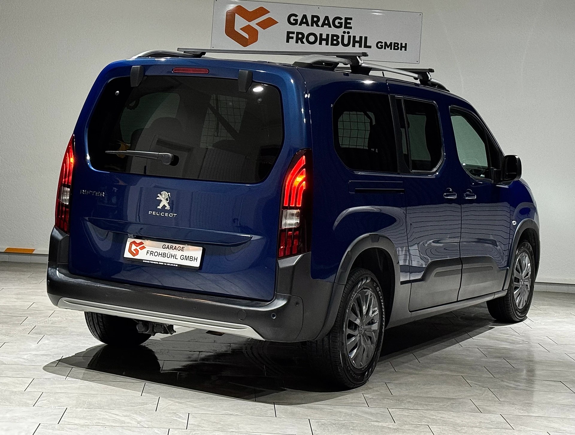 PEUGEOT Rifter 1.5 BlueHDi GT Line-image-3