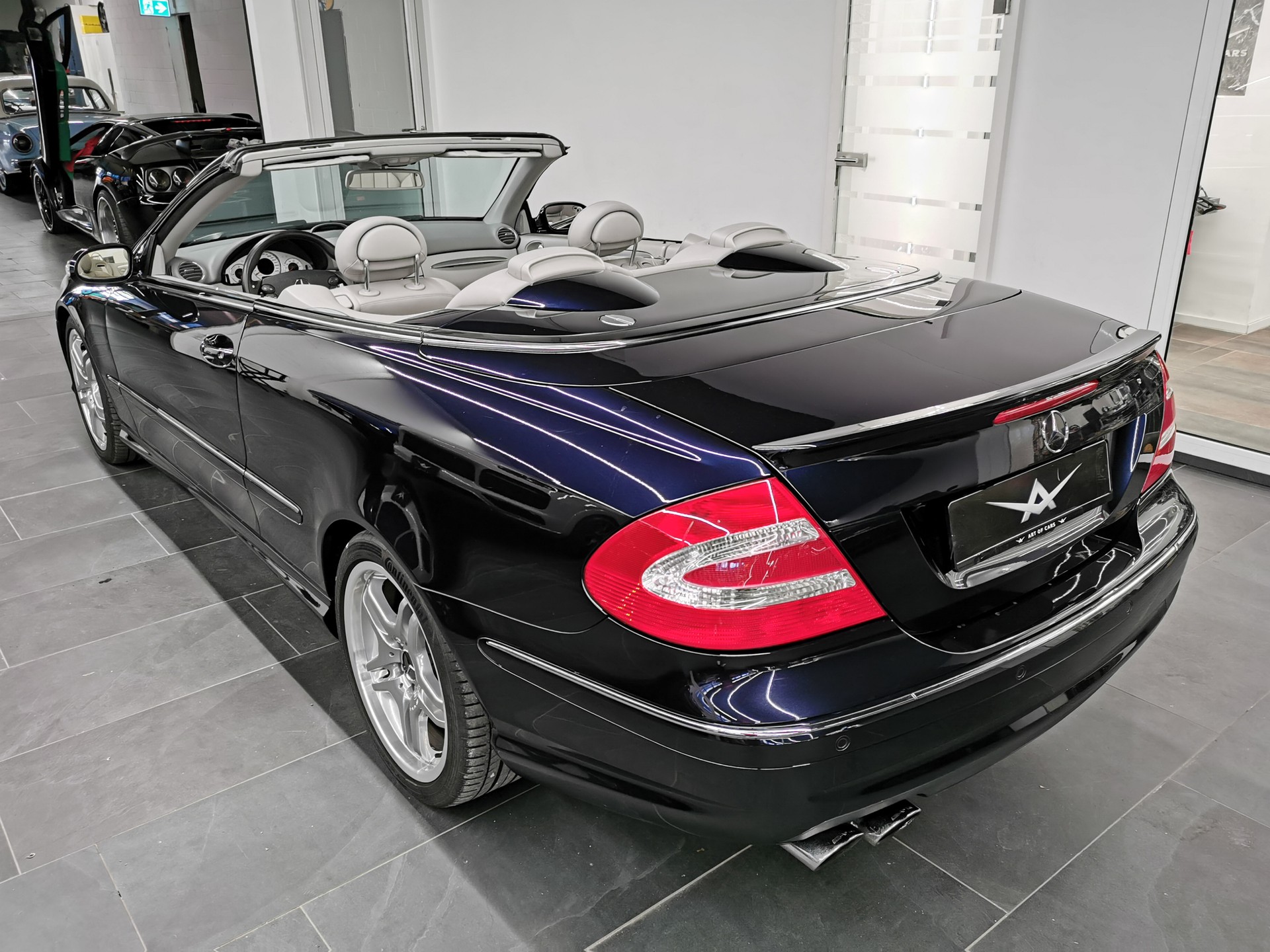 MERCEDES-BENZ CLK 55 AMG Avantgarde Automatic-image-6