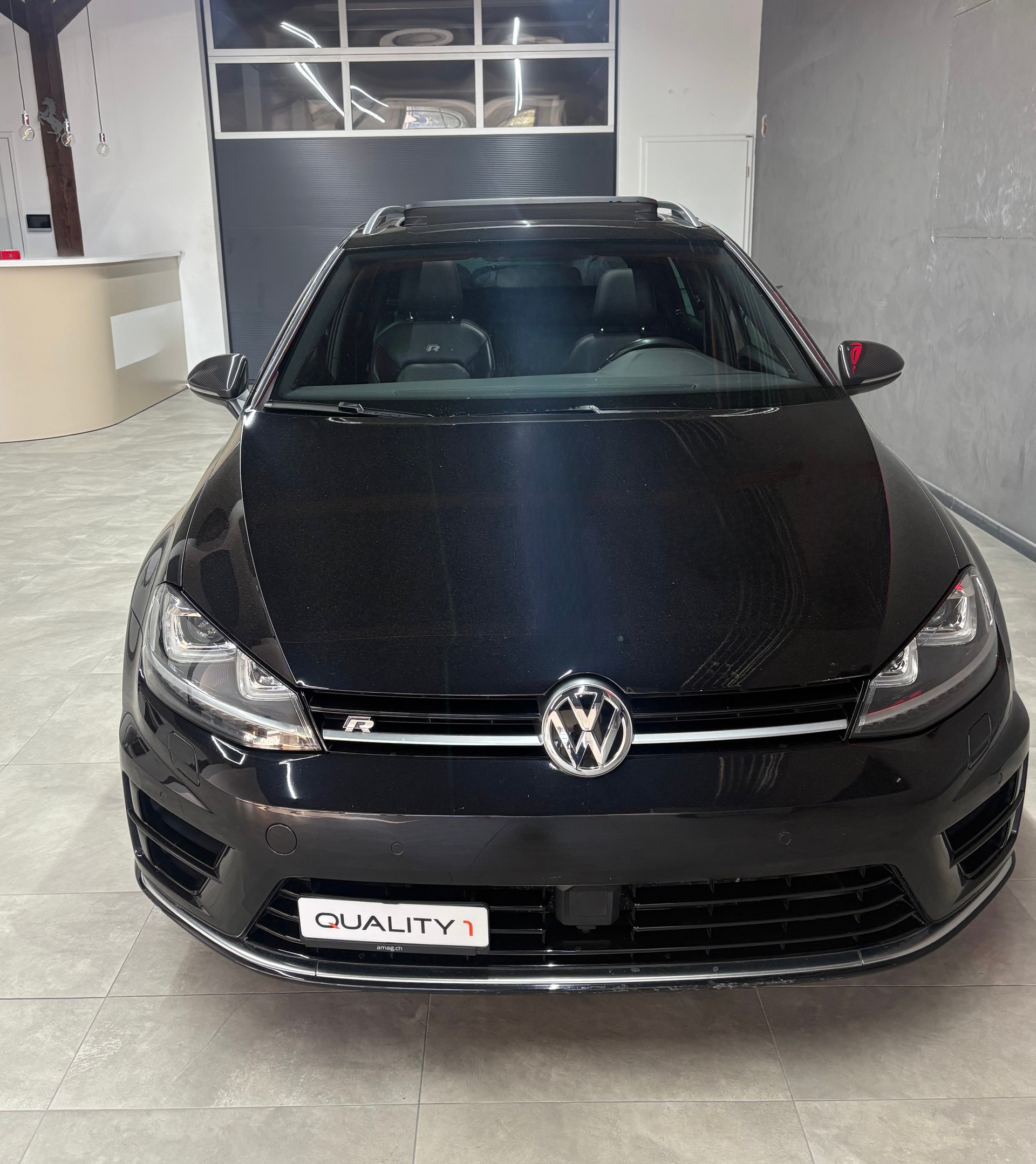 VW Golf Variant 2.0 TSI R 4 Motion DSG-image-3