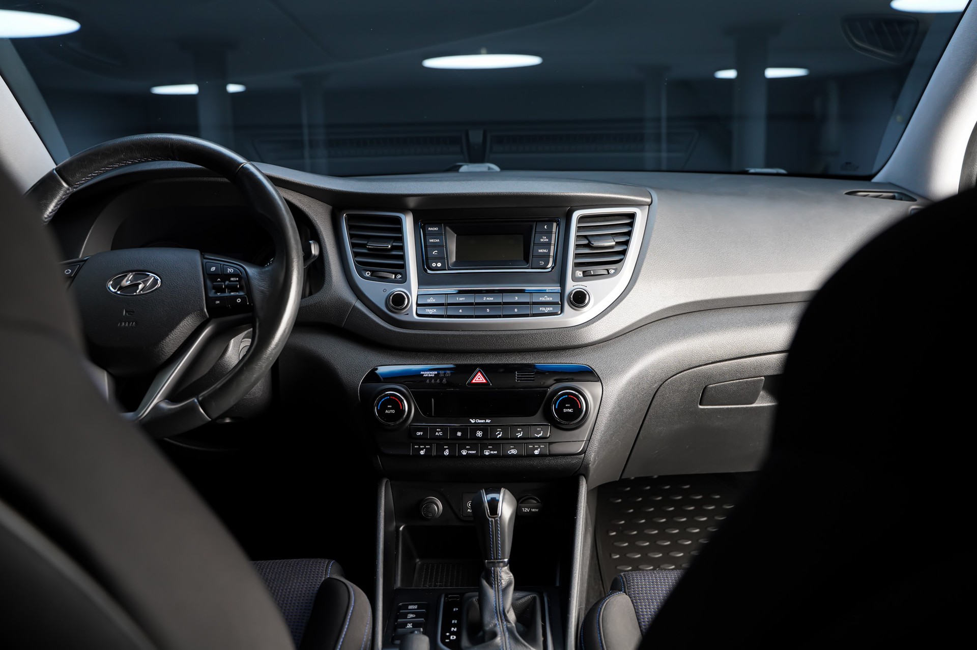 HYUNDAI TUCSON 2.0 GDI 4x4-image-18