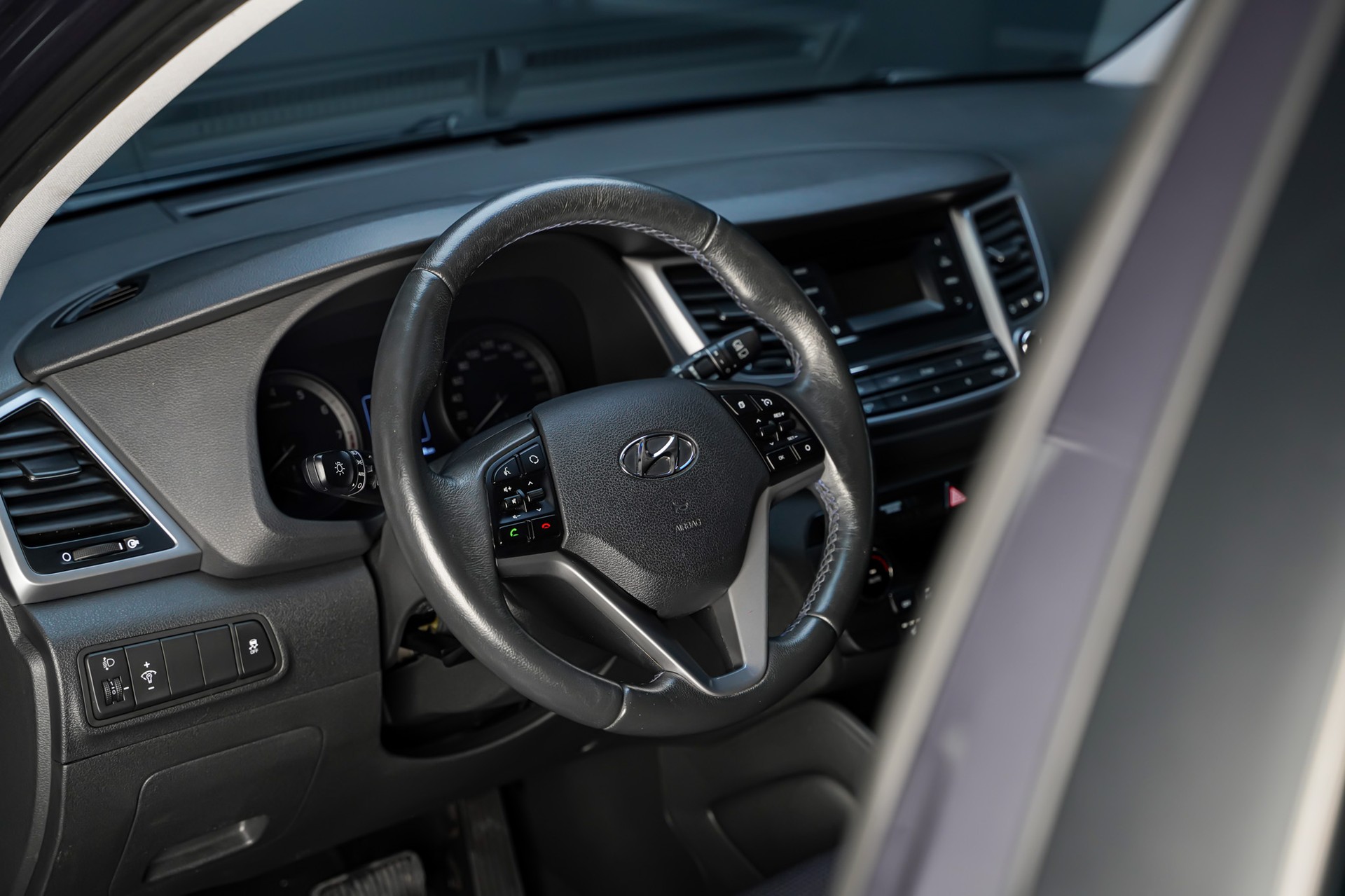 HYUNDAI TUCSON 2.0 GDI 4x4-image-7