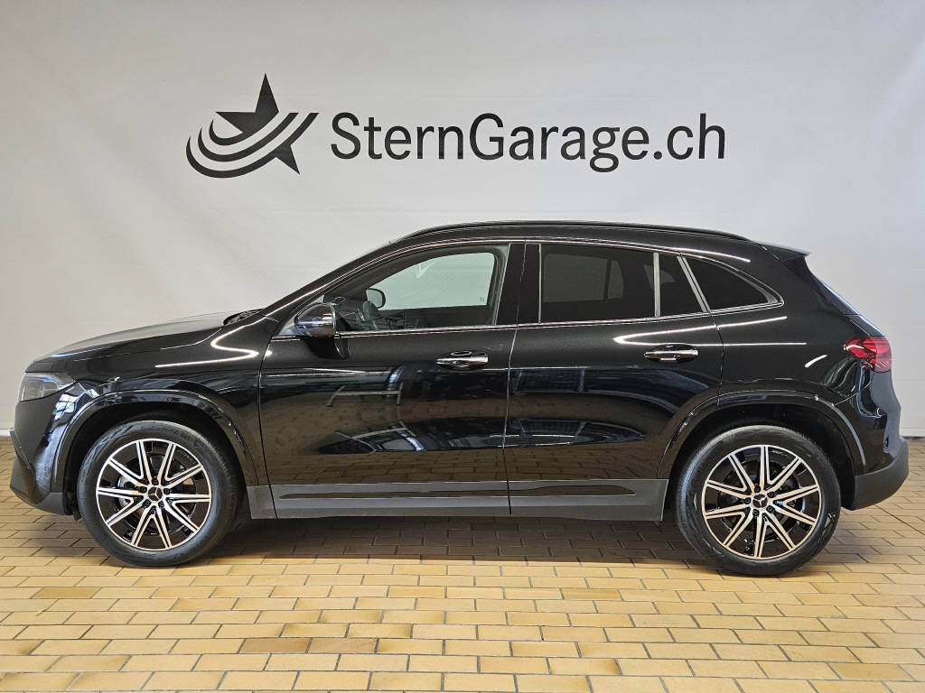 MERCEDES-BENZ EQA 350 4Matic AMG Line Swiss Star-showroom-element-1