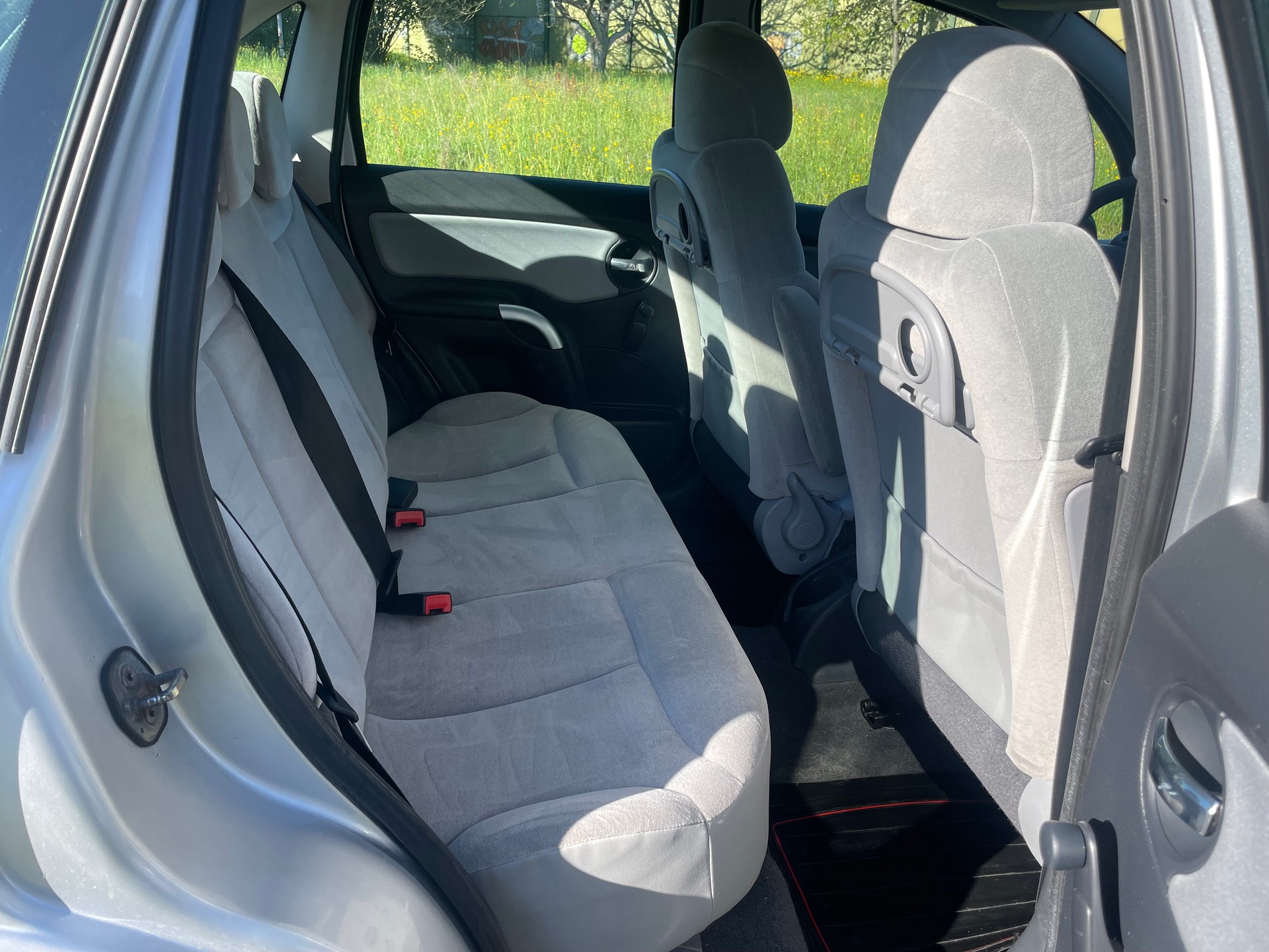 CITROEN C3 1.4i Exclusive-image-7