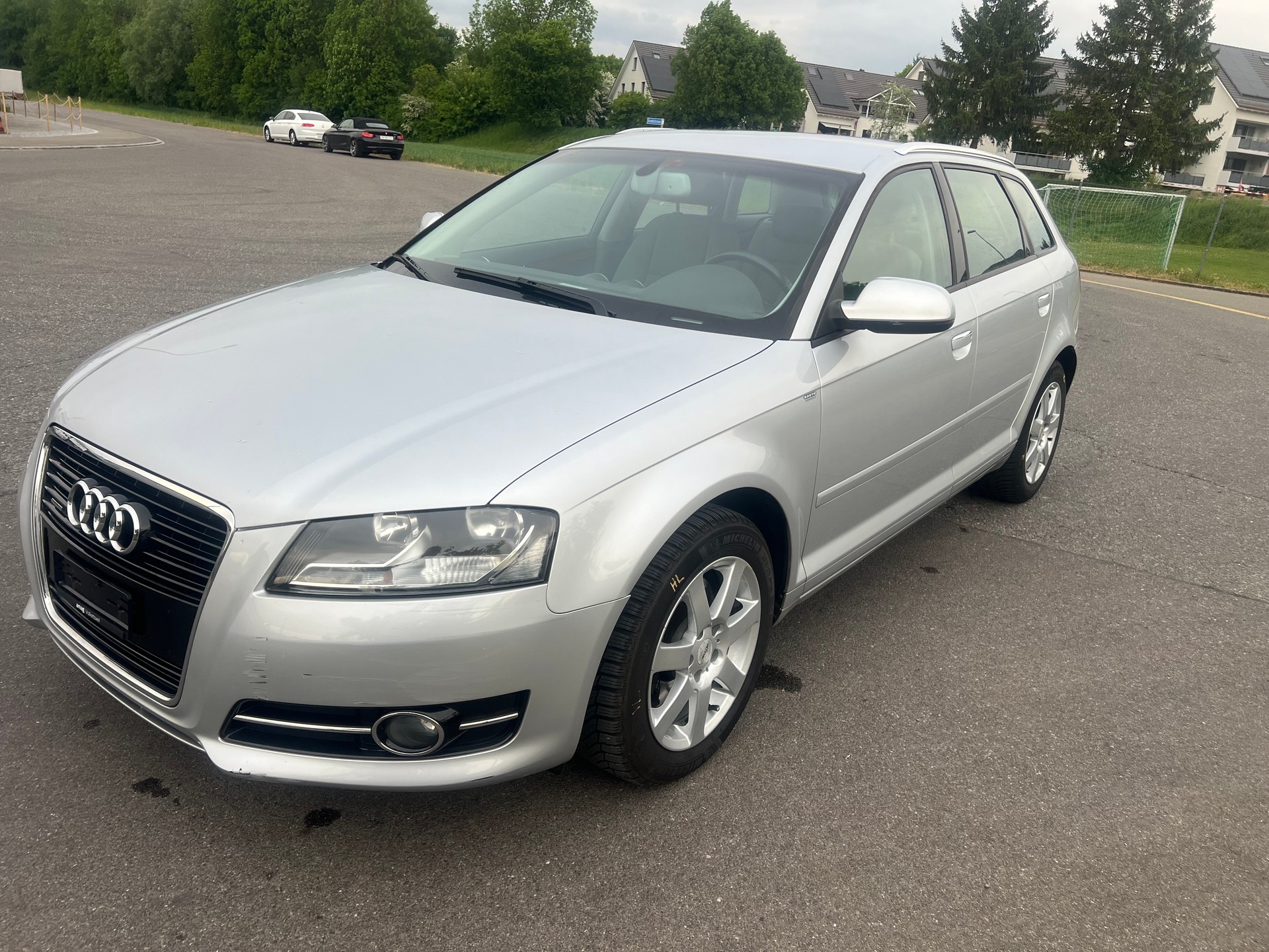 AUDI A3 Sportback 2.0 TDI Attraction quattro-image-2