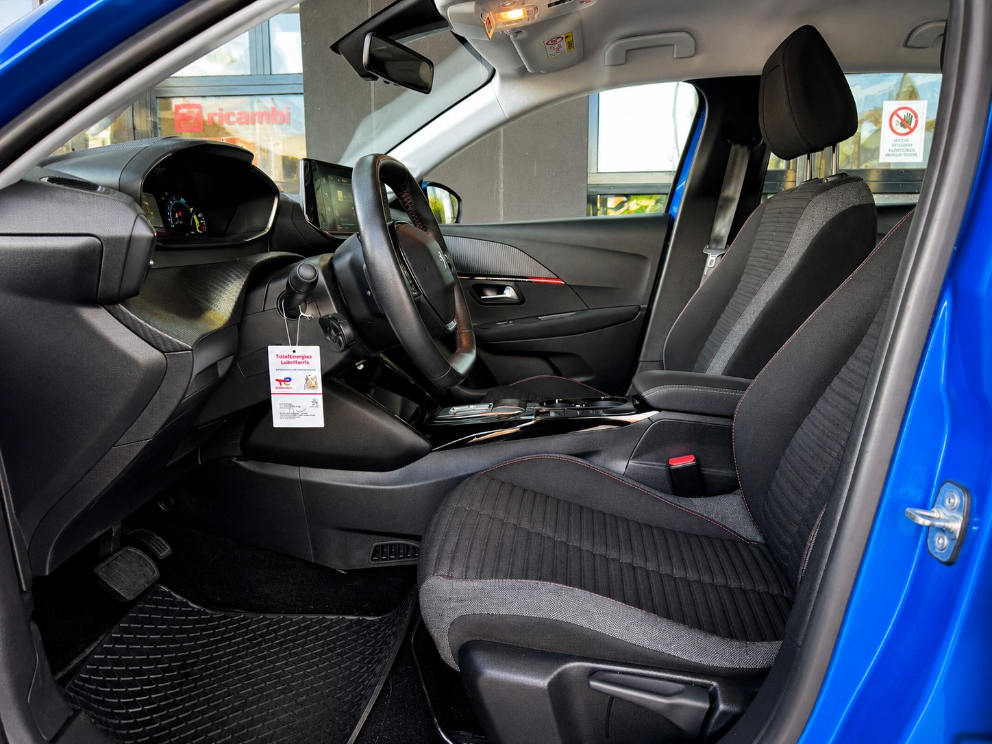 PEUGEOT 208 Elektrik Active Pack-image-7