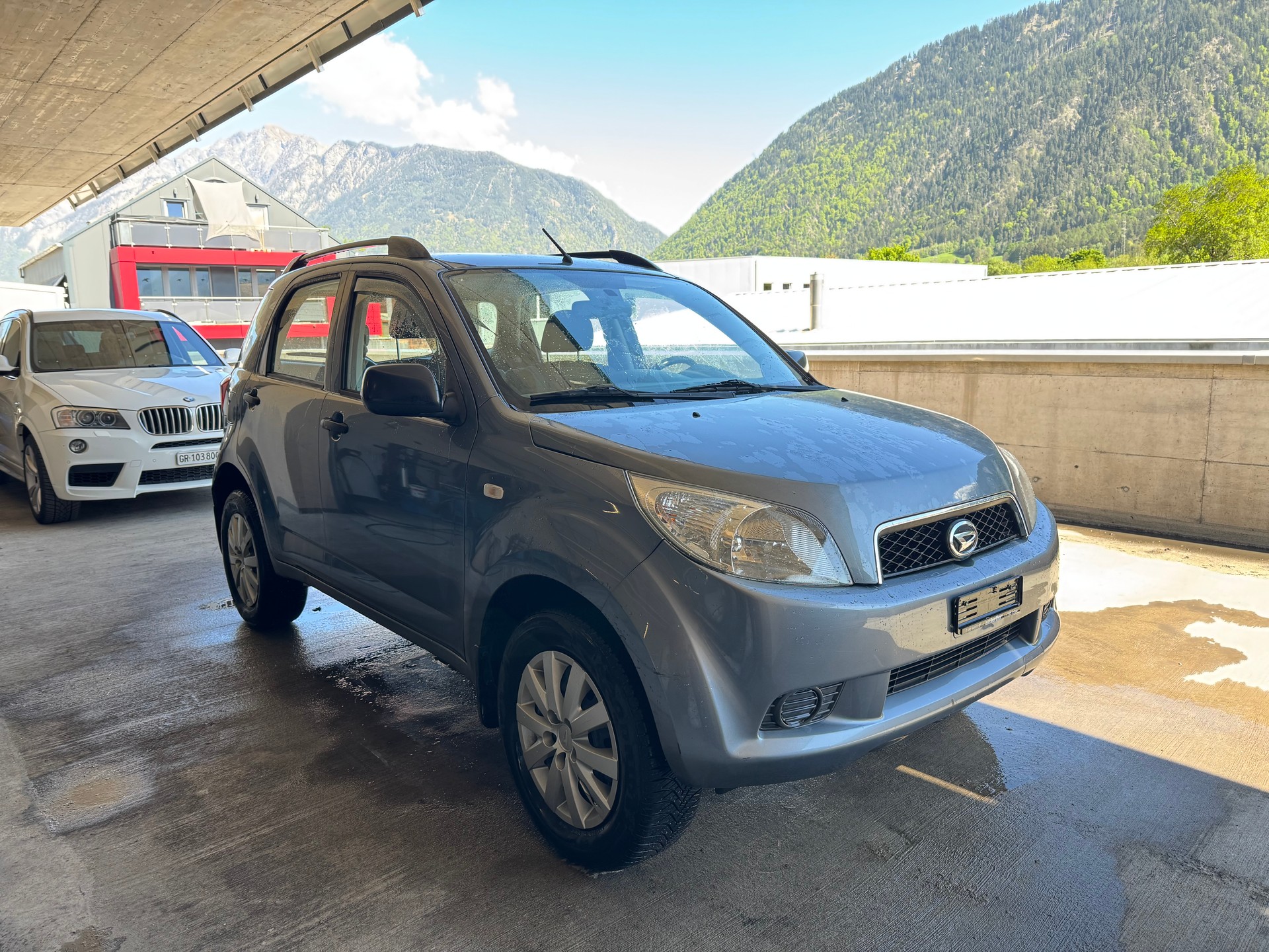 DAIHATSU Terios 1.5 16V SX Edition 100th Anniversary 4WD-image-1