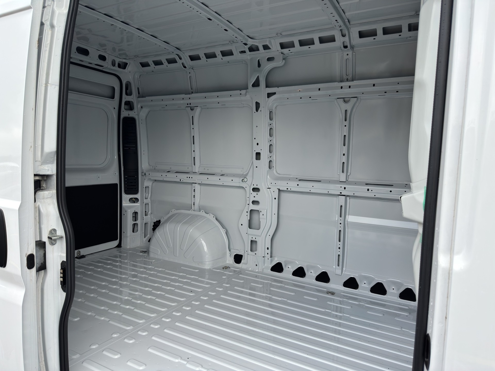 OPEL Movano 2.2 d L2H2-image-7