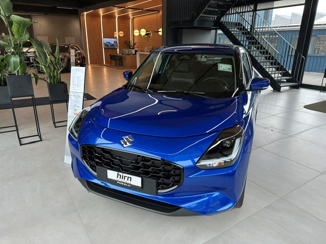 SUZUKI Swift 1.2 Sakura Top Hybrid 4x4-image-0