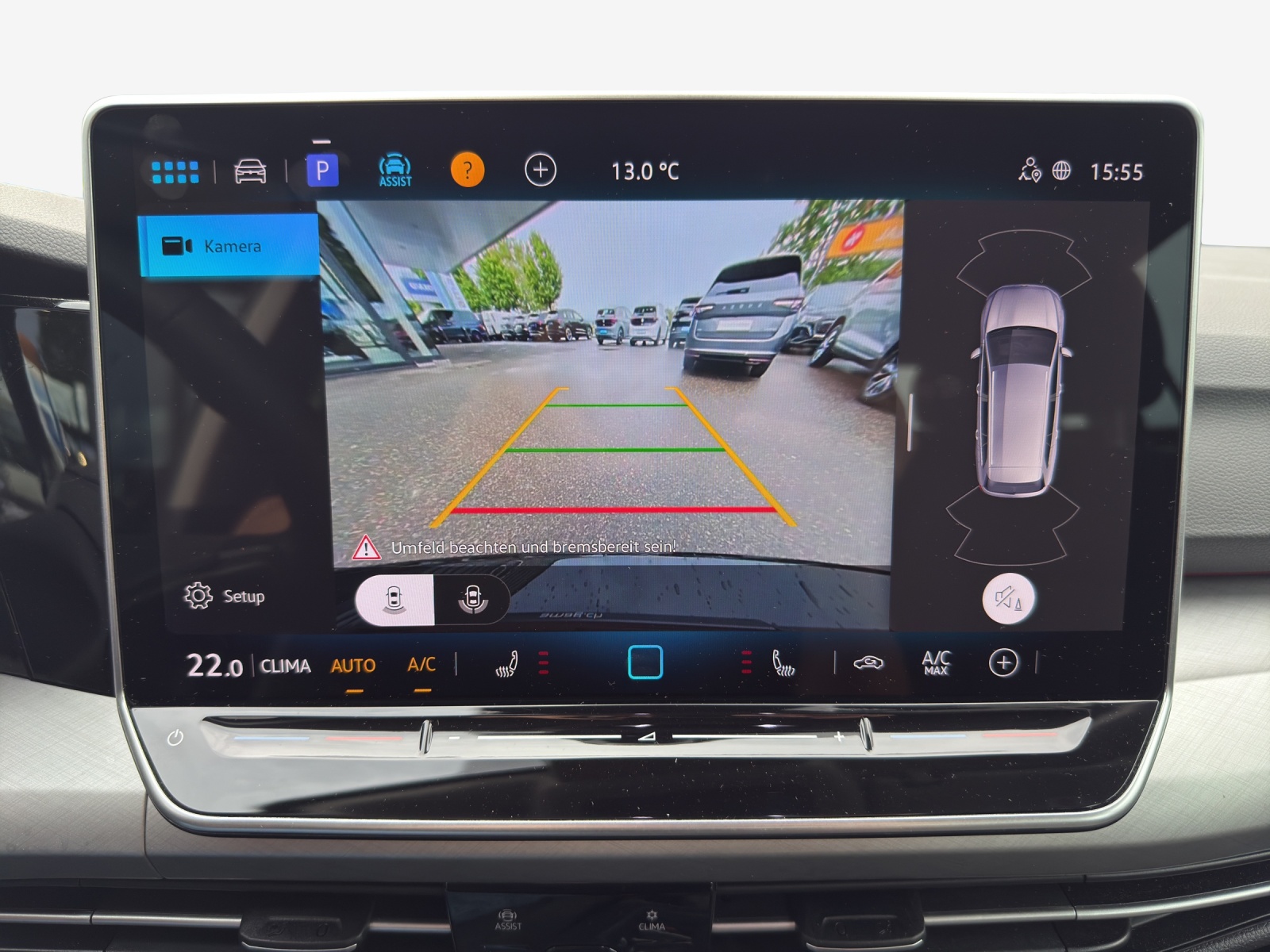 VW Golf Variant 1.5 eTSI mHEV Life DSG-image-14