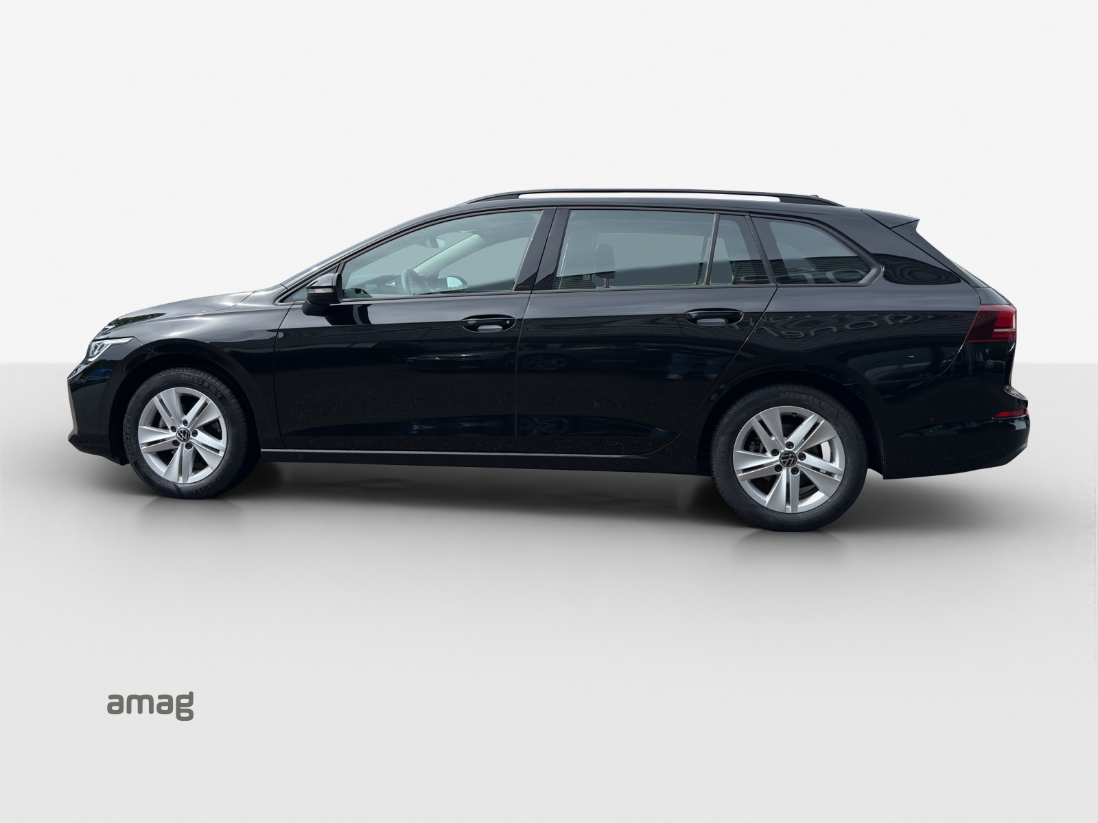 VW Golf Variant 1.5 eTSI mHEV Life DSG-image-1