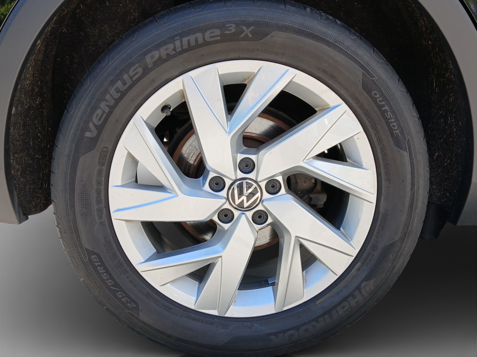 VW Tiguan 2.0 TDI SCR Elegance 4Motion DSG-image-14