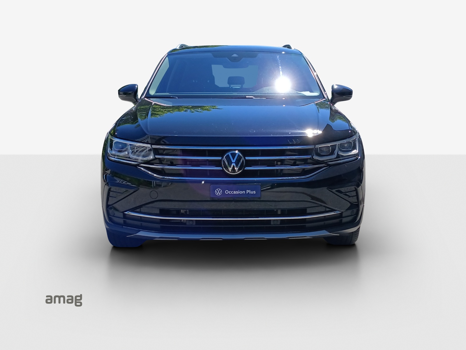 VW Tiguan 2.0 TDI SCR Elegance 4Motion DSG-image-6