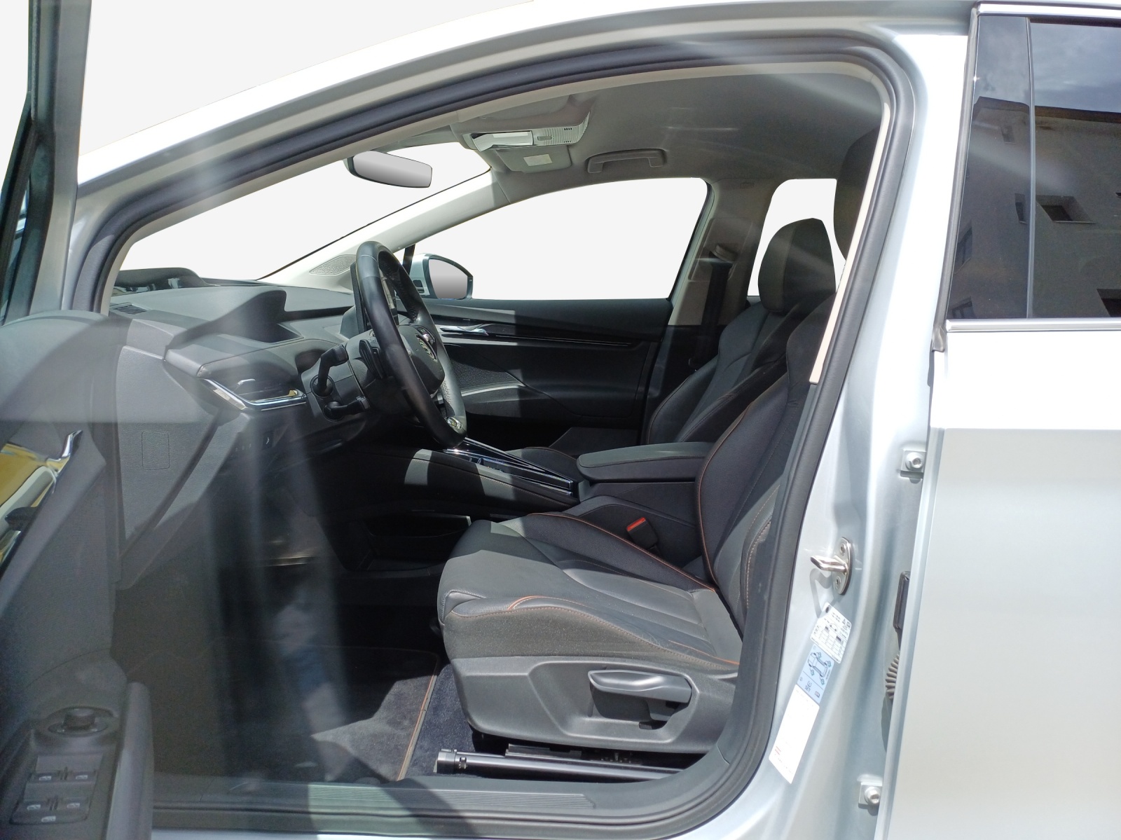 SKODA Enyaq iV 80x-image-7