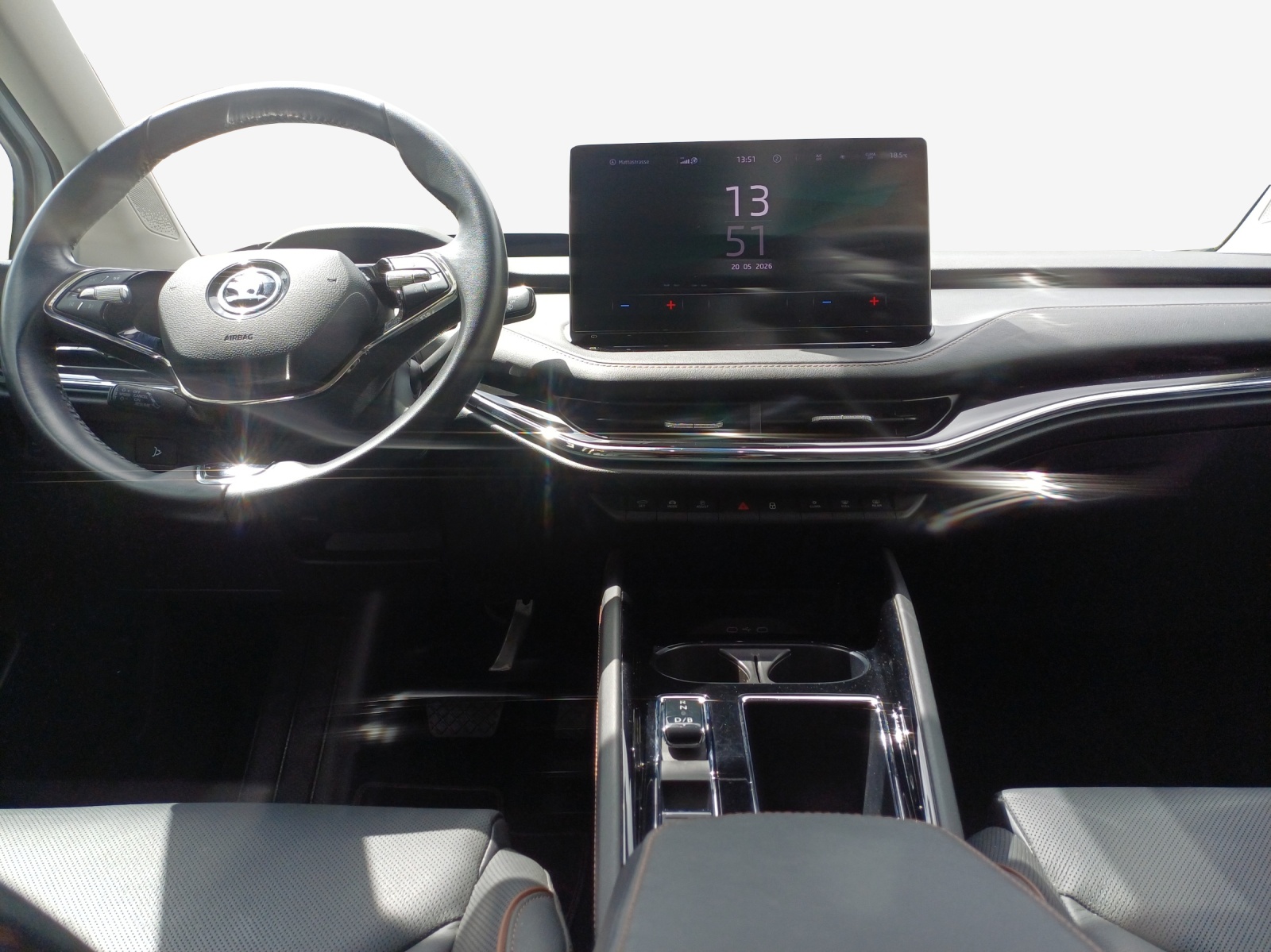 SKODA Enyaq iV 80x-image-8