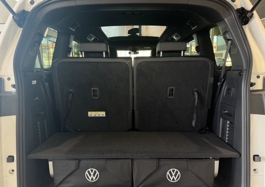 VW ID.Buzz LWB GTX 4 Motion, 6-Sitzer-image-6