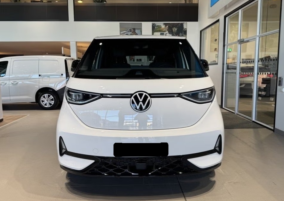 VW ID.Buzz LWB GTX 4 Motion, 6-Sitzer-image-1