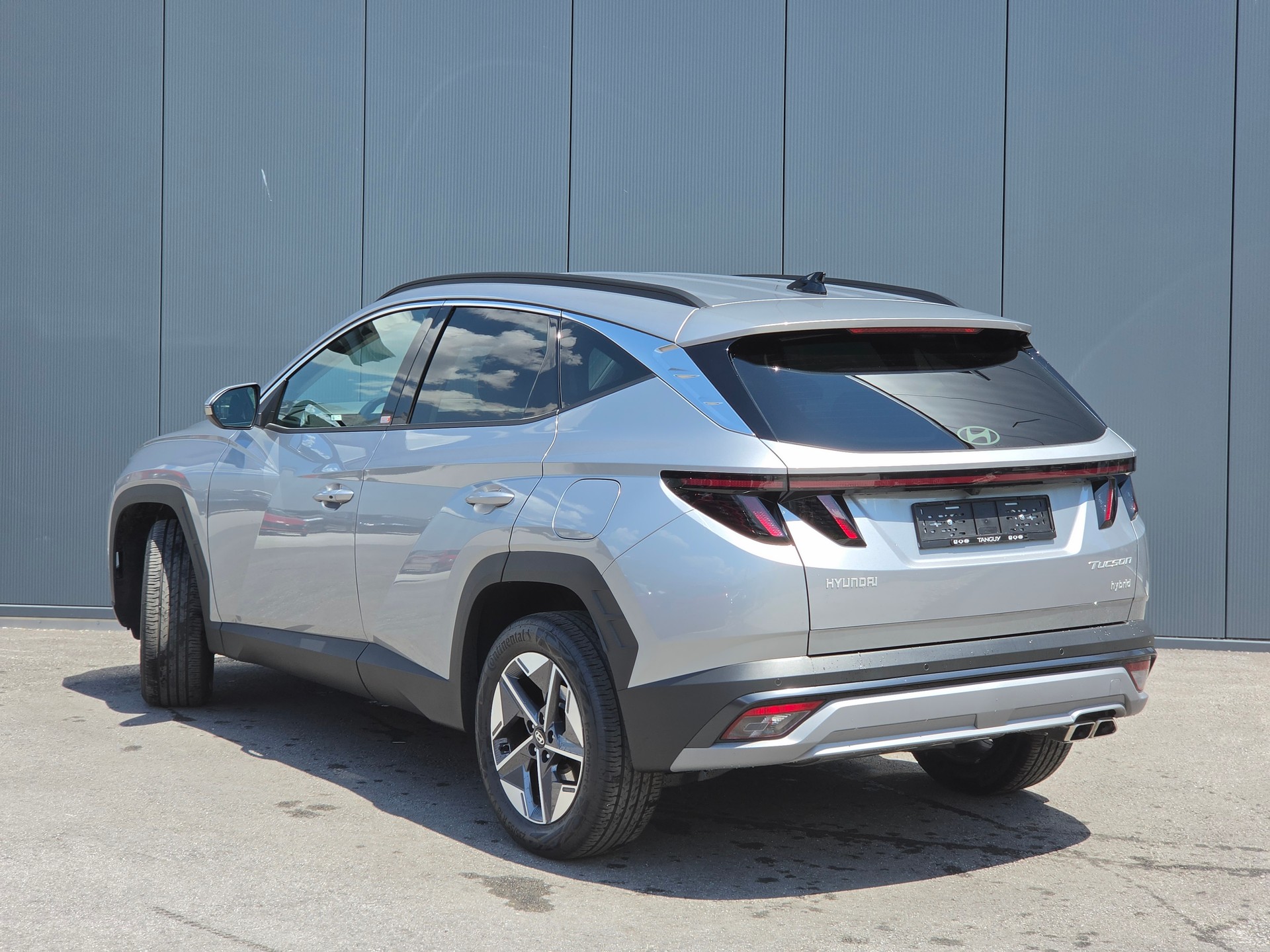 HYUNDAI Tucson 1.6 HEV Amplia 4WD-image-1