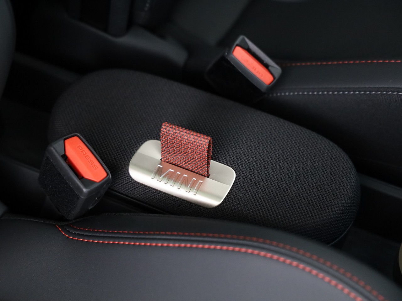 MINI Aceman e John Cooper Works-image-18