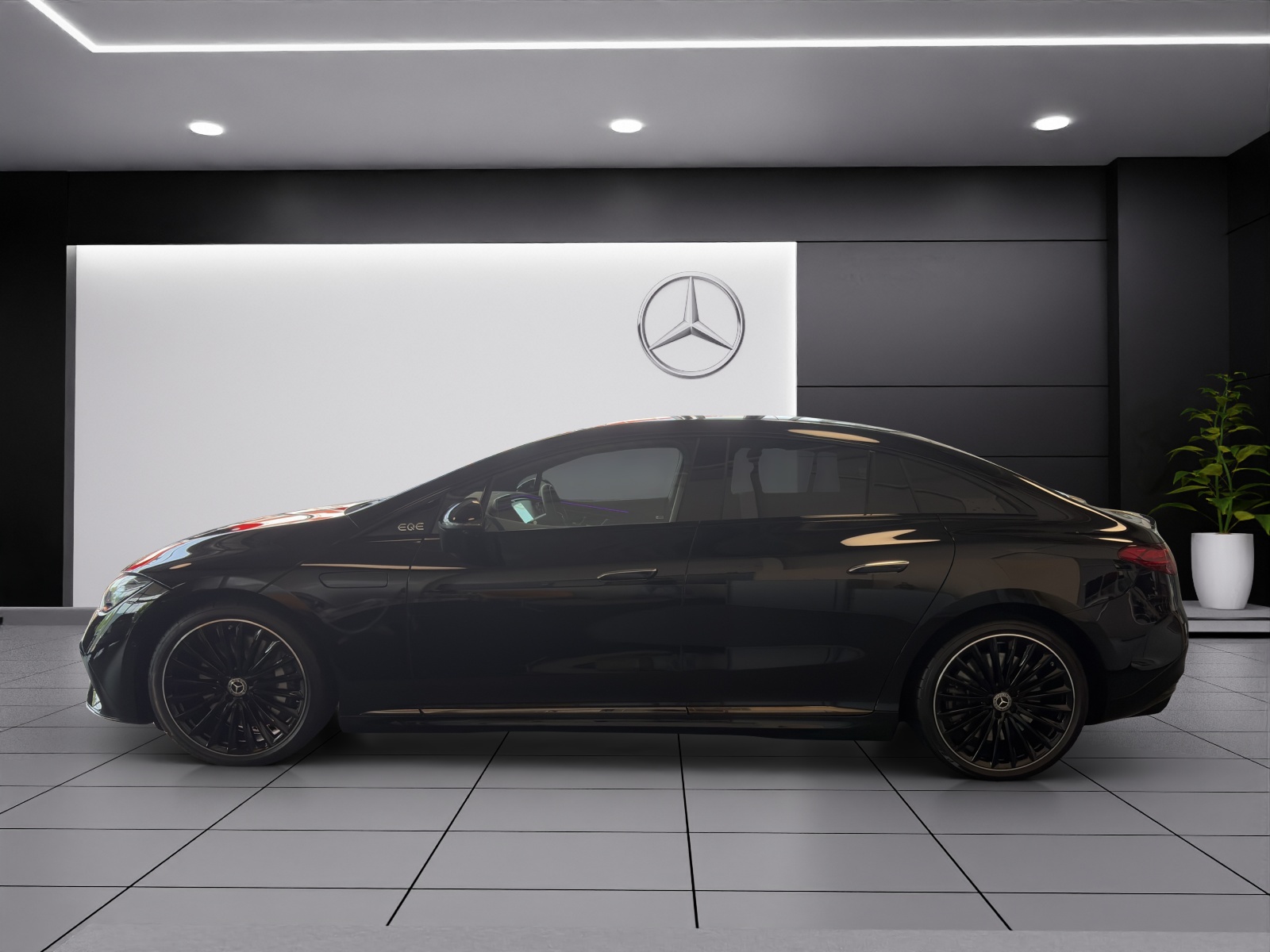 MERCEDES-BENZ EQE 350 4 Matic Exe. Ed.-showroom-element-2