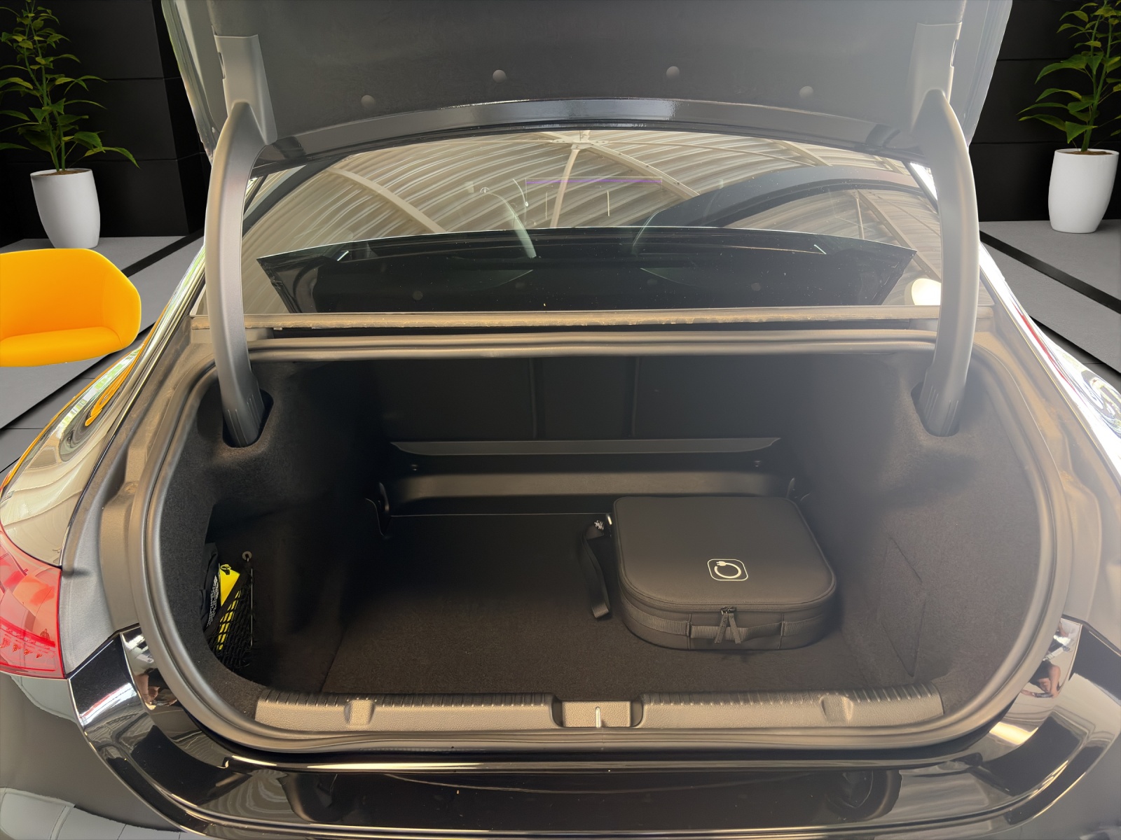 MERCEDES-BENZ EQE 350 4 Matic Exe. Ed.-image-6