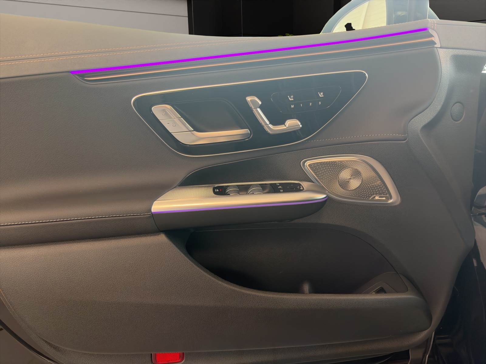 MERCEDES-BENZ EQE 350 4 Matic Exe. Ed.-image-7