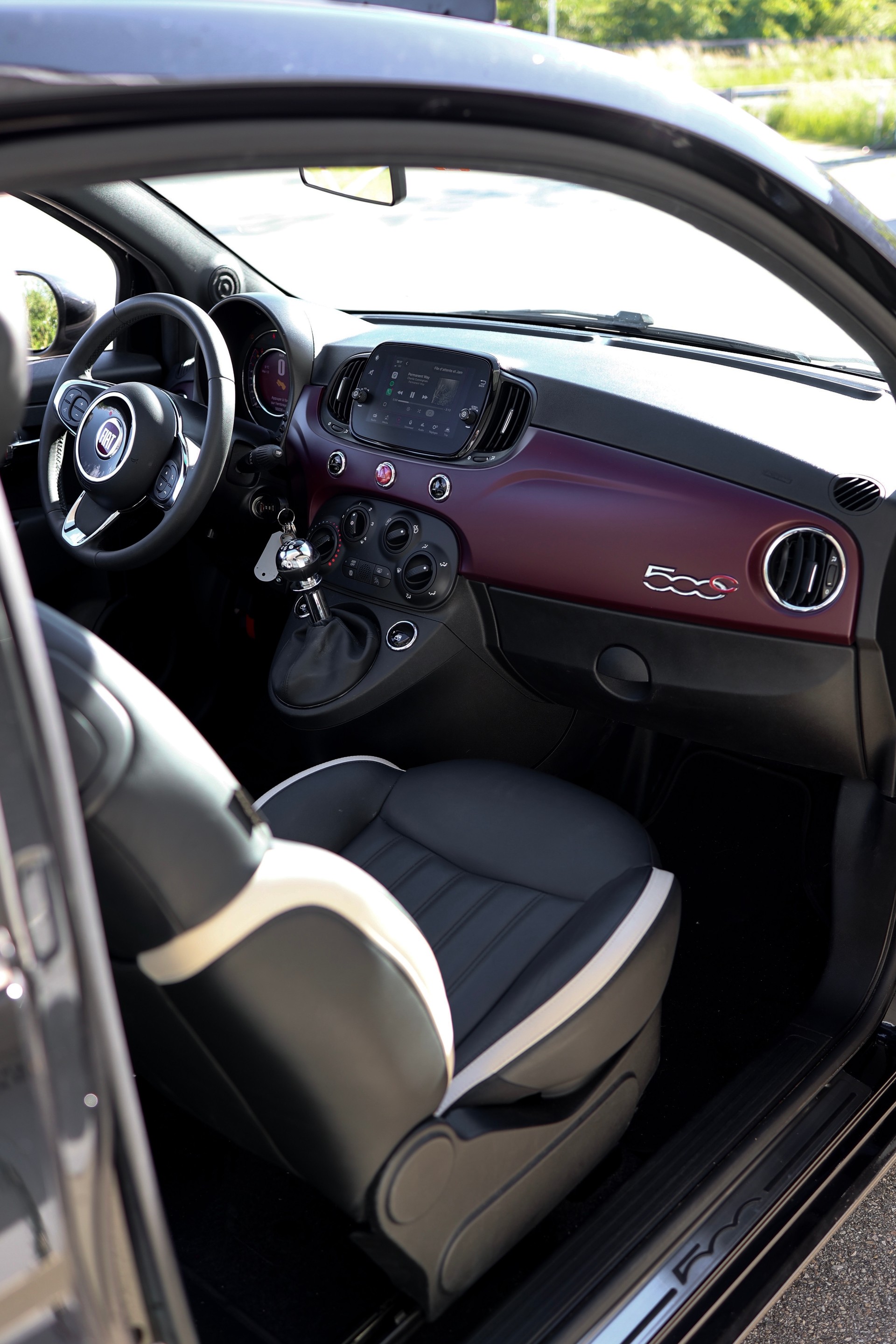 FIAT C hybrid Lounge-image-3