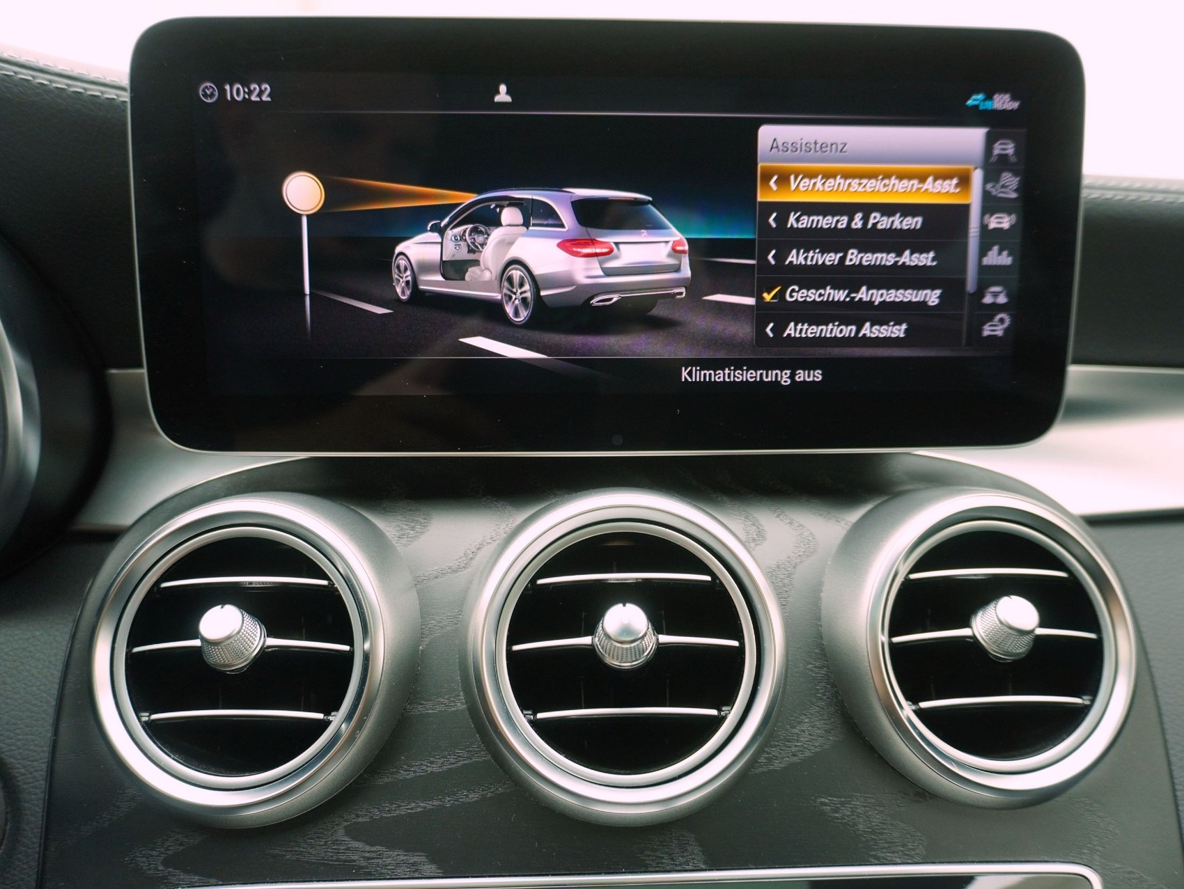 MERCEDES-BENZ C-Klasse C 43 AMG 4matic Kombi-image-24