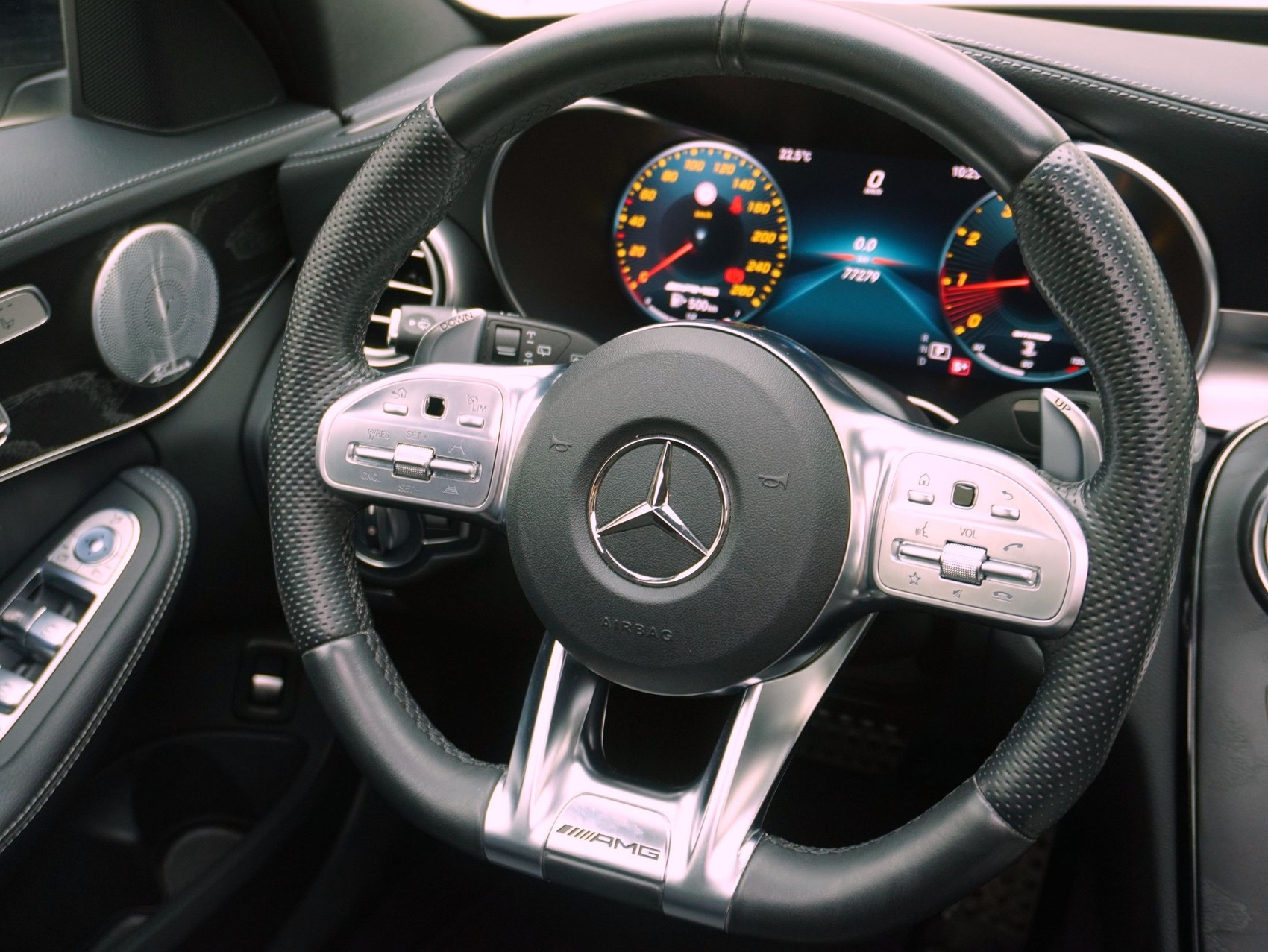 MERCEDES-BENZ C-Klasse C 43 AMG 4matic Kombi-image-11