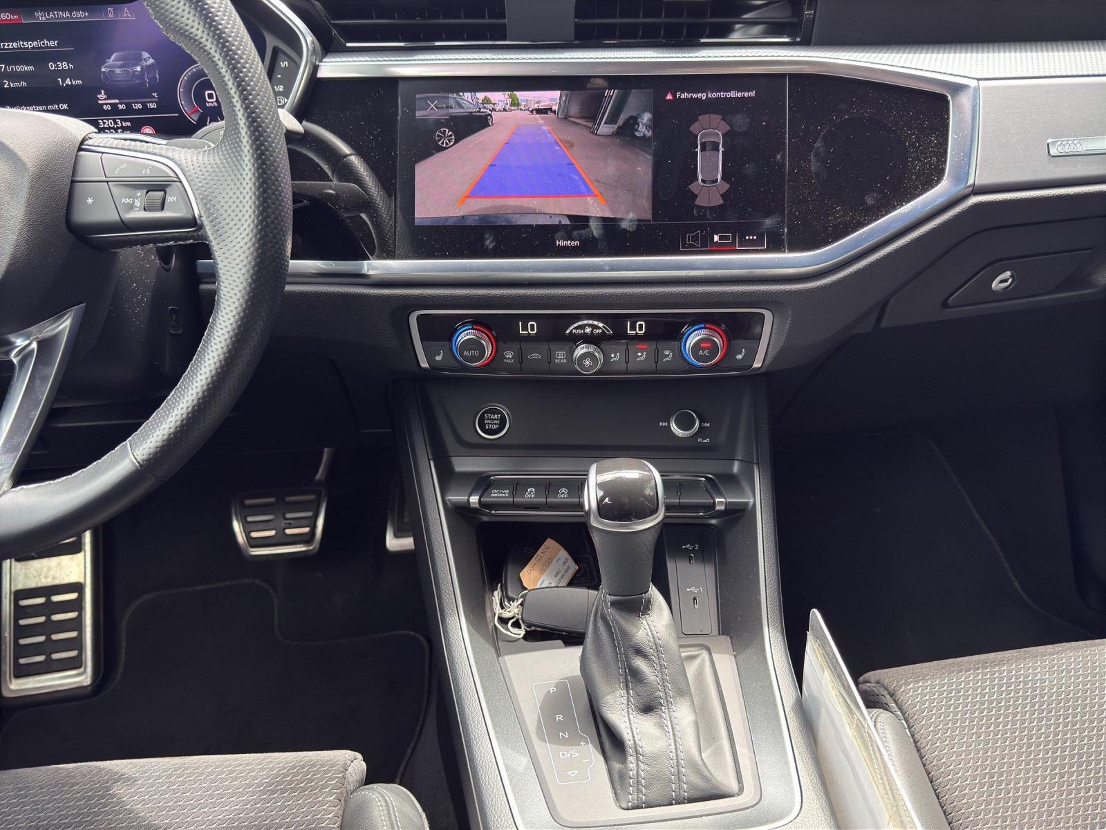 AUDI Q3 Sportback 35 TFSI S line Attraction S-tronic-image-10