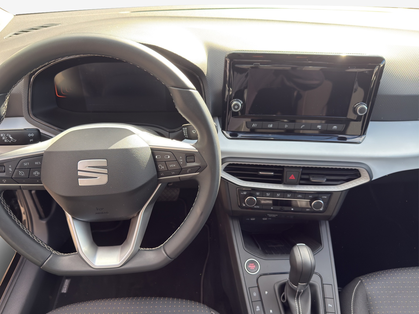 SEAT Ibiza 1.0 EcoTSI Sensacion DSG-image-10