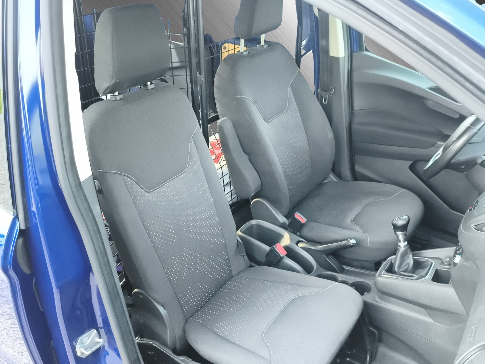 FORD Transit Courier Van 1.0 EcoB Limited-image-9