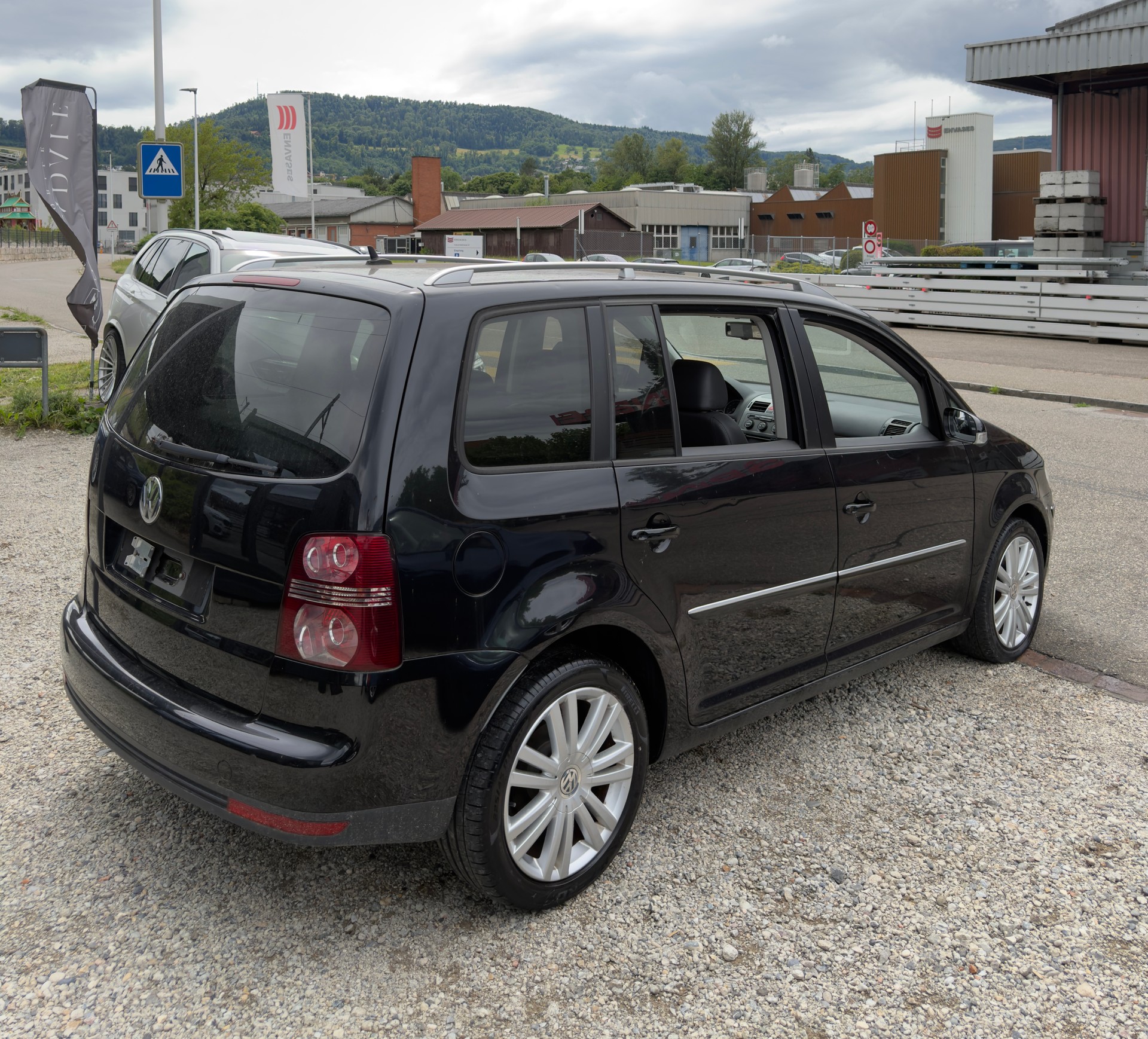 VW Touran 1.4 TSI Highline-image-5