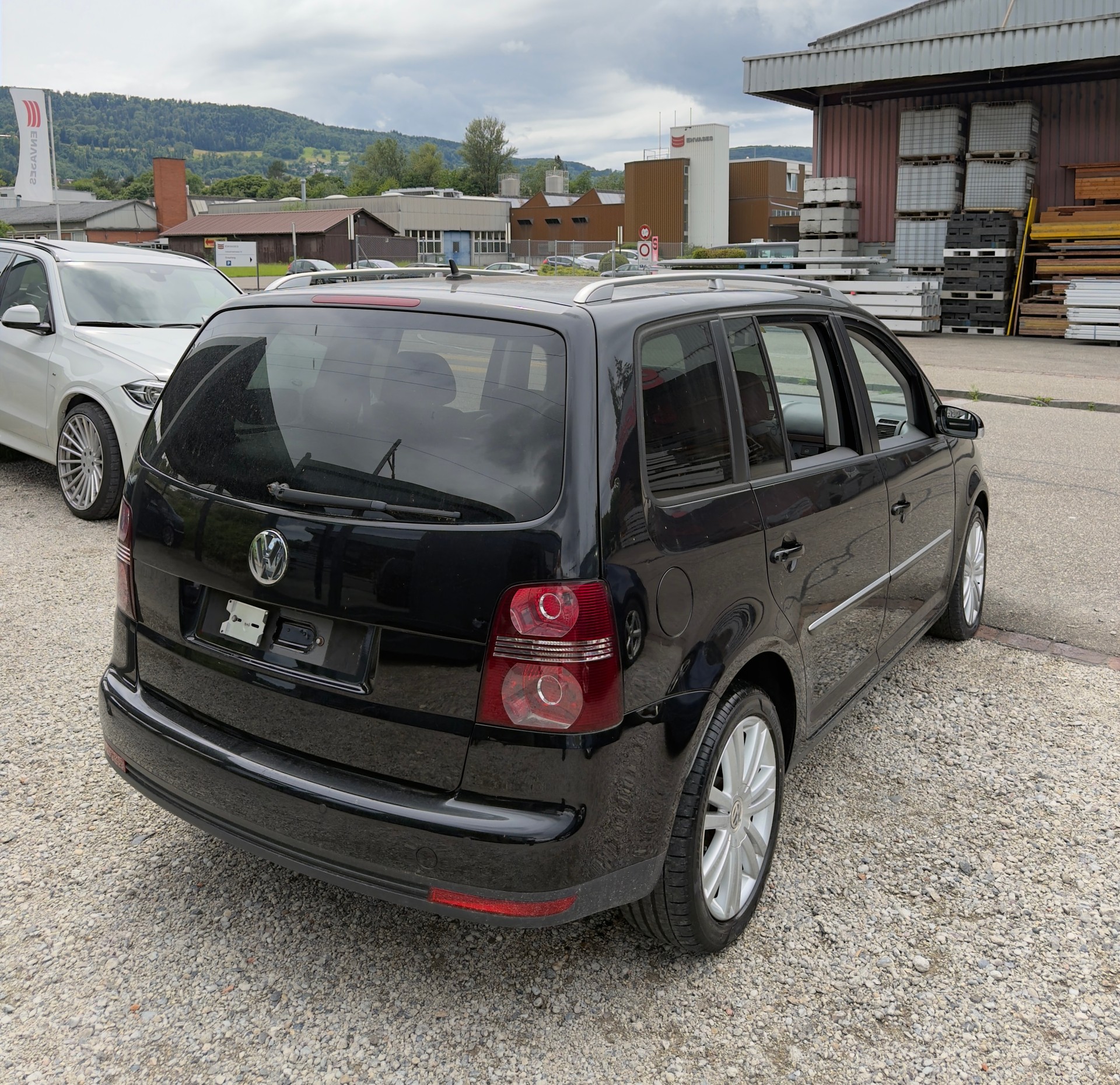 VW Touran 1.4 TSI Highline-image-4