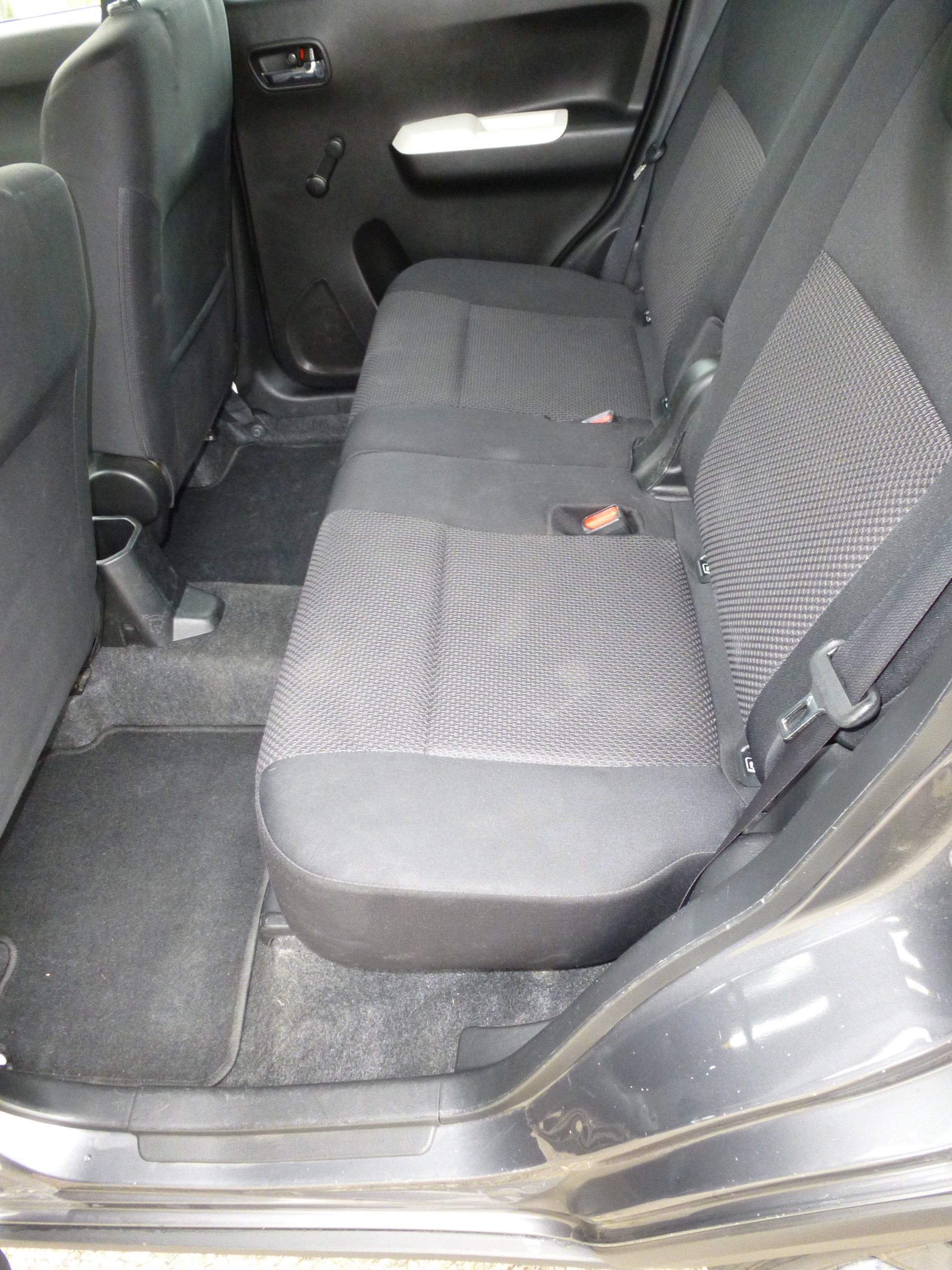 SUZUKI Ignis 1.2i Piz Sulai 4x4-image-9