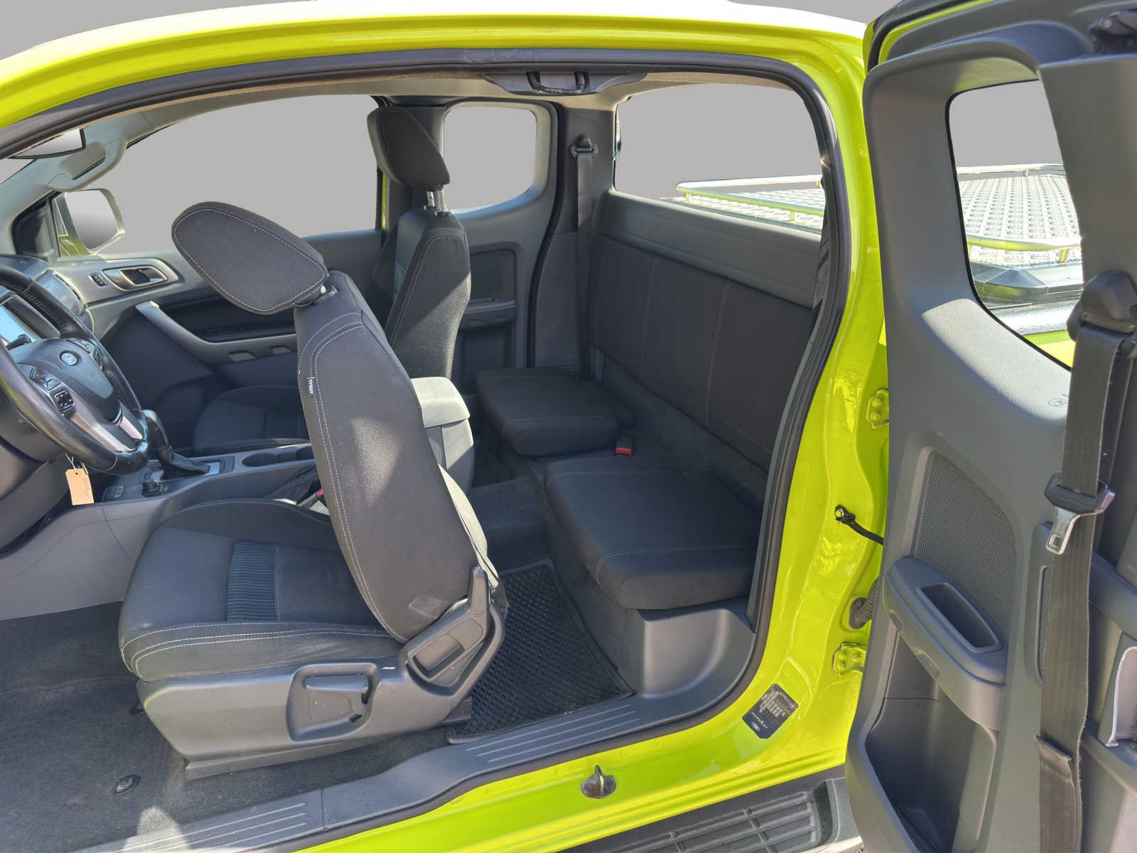 FORD Ranger XLT 2.2 TDCi 4x4 A-image-15