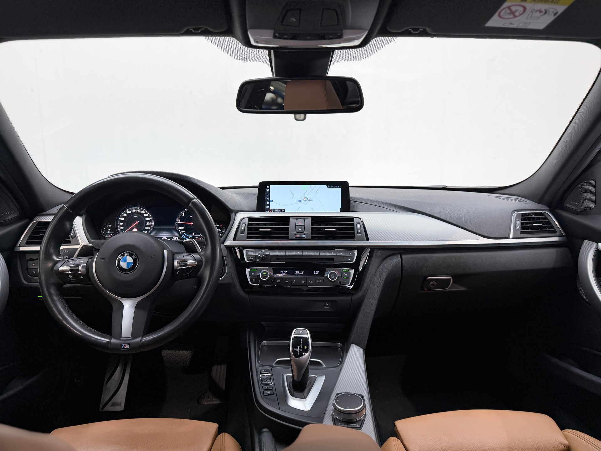 BMW 340i xDrive Edition M Sport Steptronic-image-10