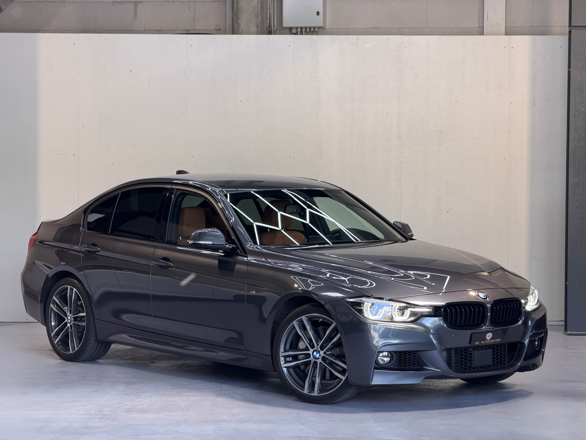 BMW 340i xDrive Edition M Sport Steptronic-image-1
