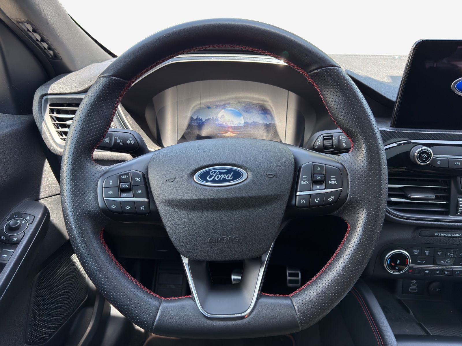 FORD Kuga 2.5 FHEV ST-Line X FWD-image-9