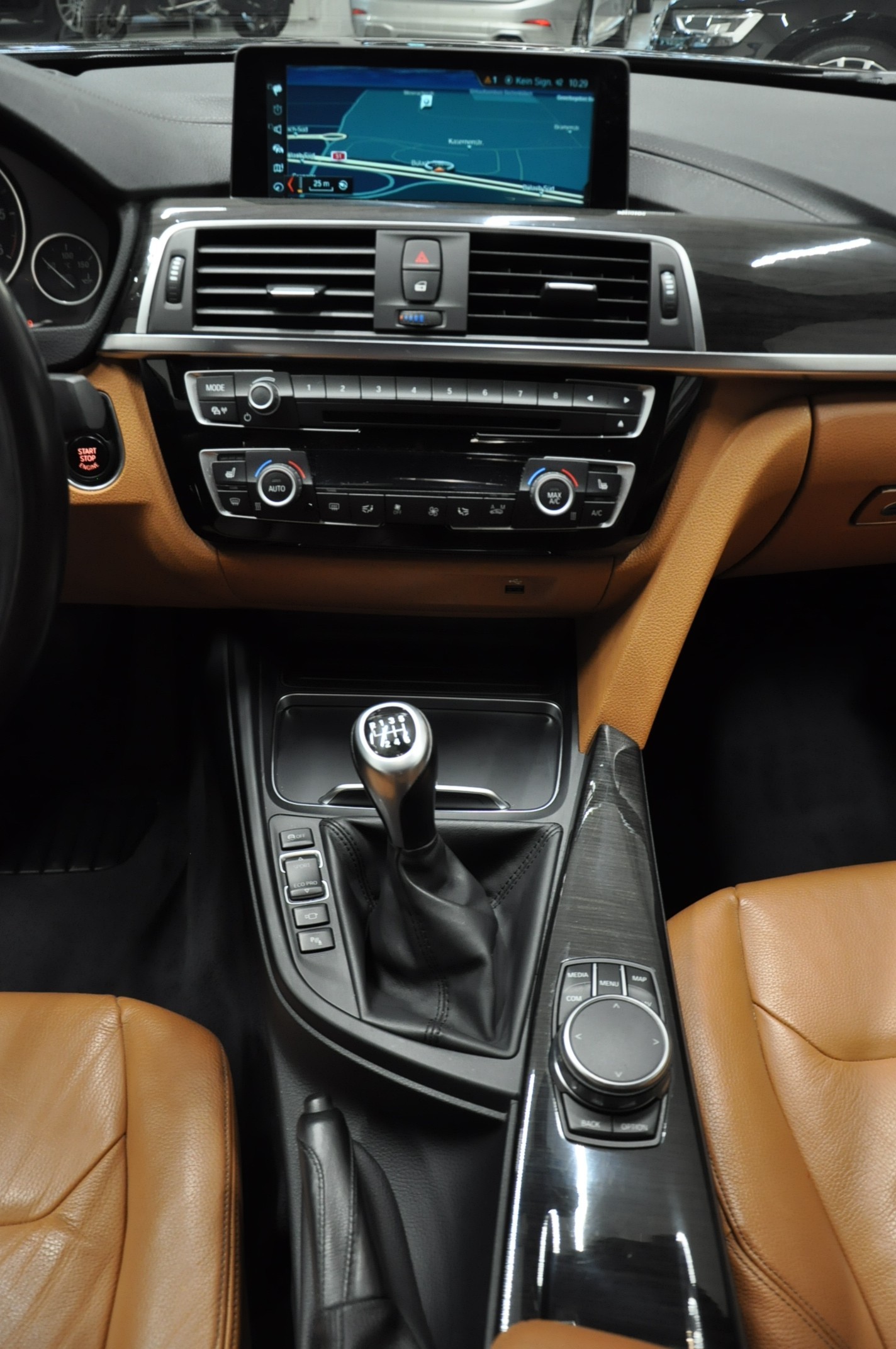 BMW 420d Gran Coupé xDrive Luxury Line-image-18