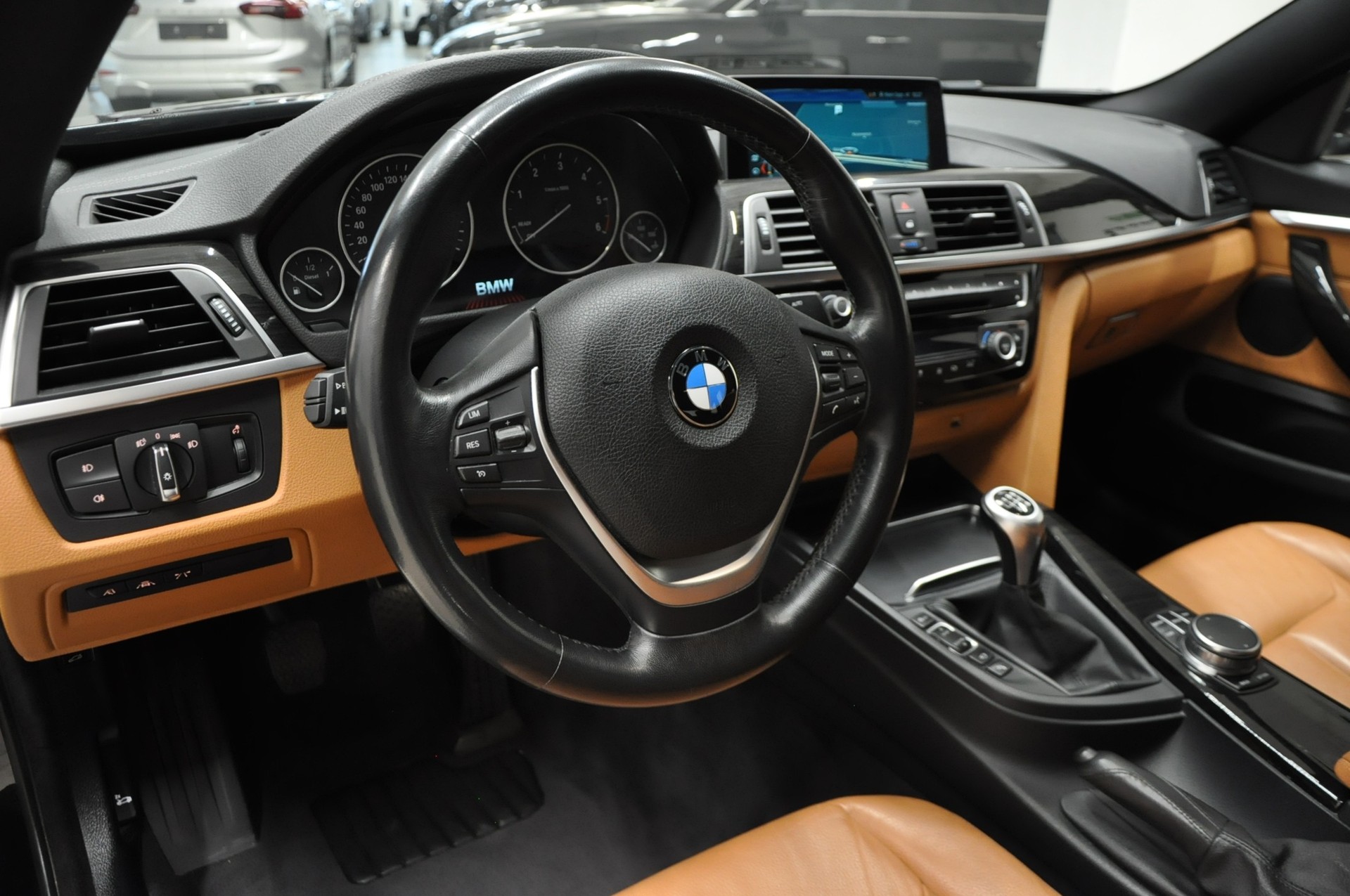 BMW 420d Gran Coupé xDrive Luxury Line-image-10