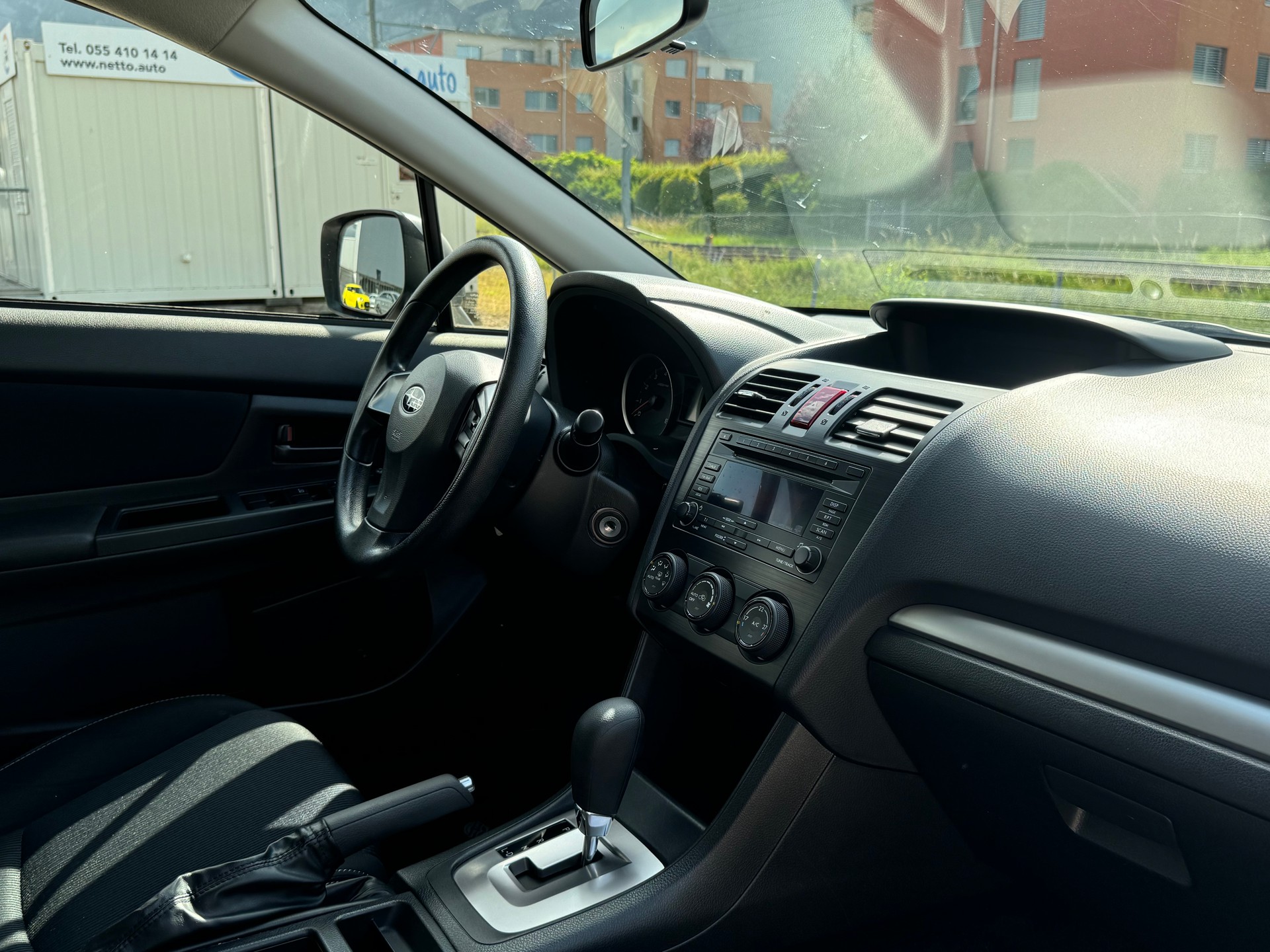 SUBARU XV 1.6 Swiss One AWD CVT-image-10